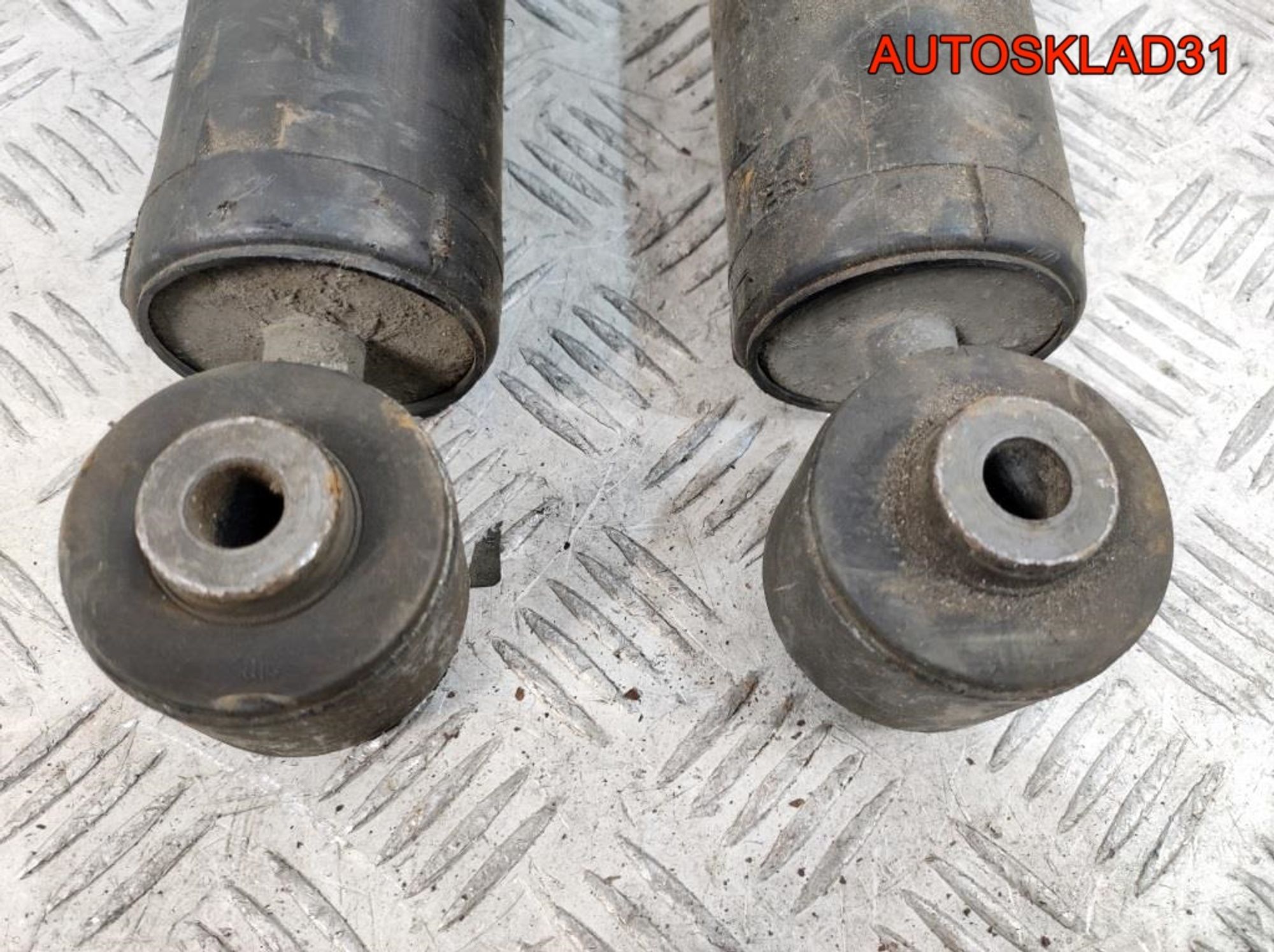 Амортизатор задний Renault Laguna 2 281700290739, 1000 рублей, Дубовое