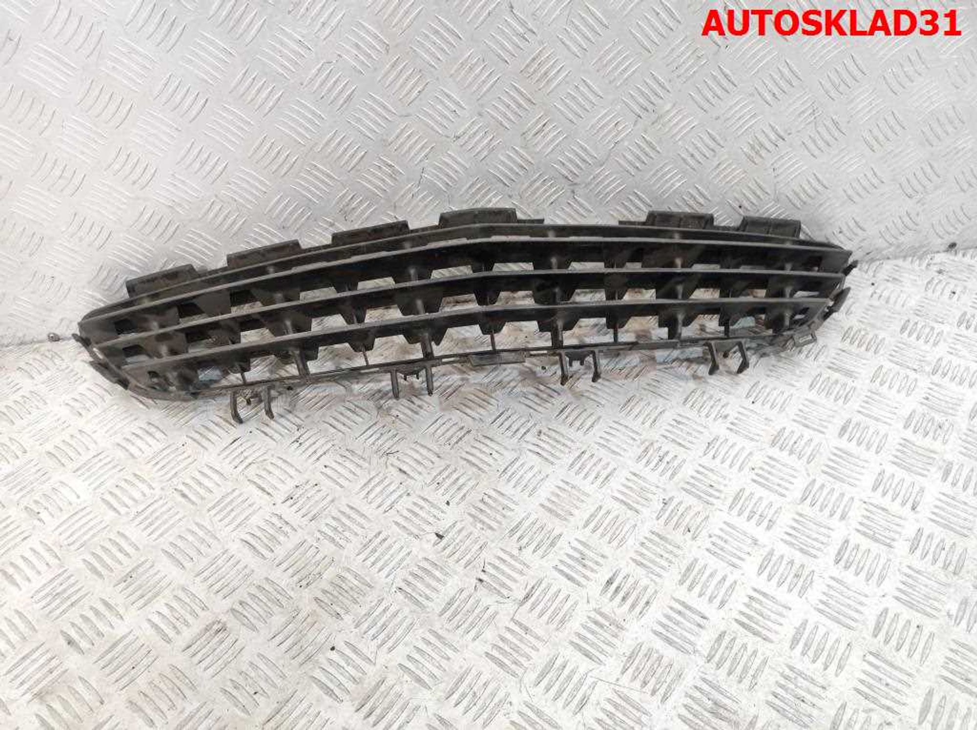 Решетка в бампер центральная GTC Opel Astra H 13110303 Дорест, 1500 рублей, Дубовое