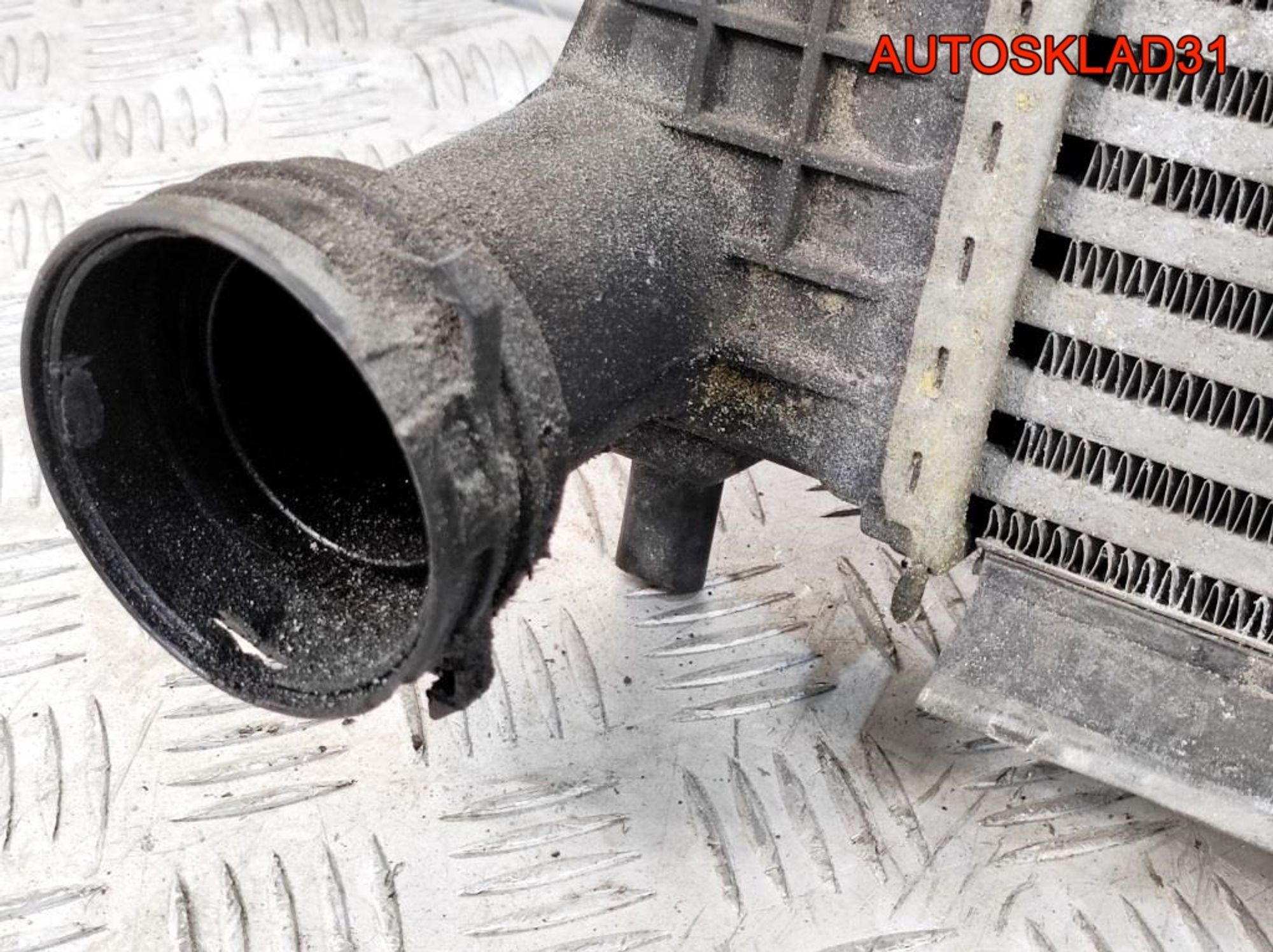 Интеркулер VW Passat B6 2,0 Дизель 3C0145803E, 4500 рублей, Дубовое