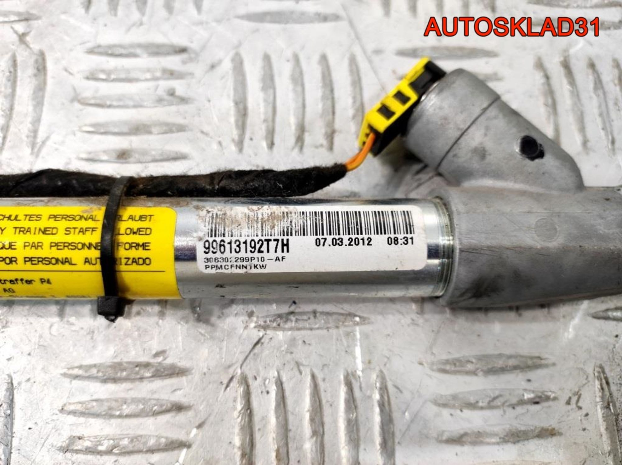 Ремень безопасности передний правый Opel Insignia 306834710, 3600 рублей, Дубовое