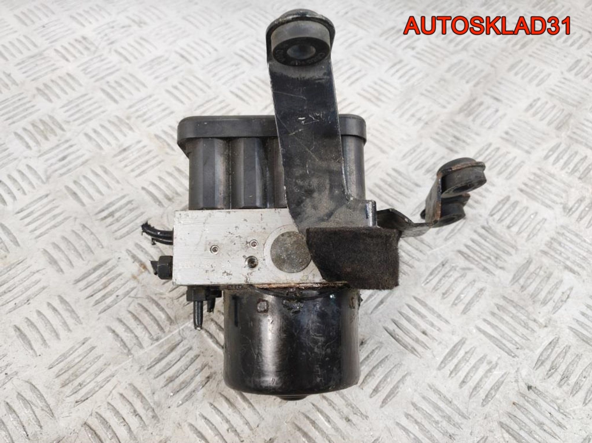 Блок ABS Volkswagen Golf 4 1C0907379L, 3500 рублей, Дубовое