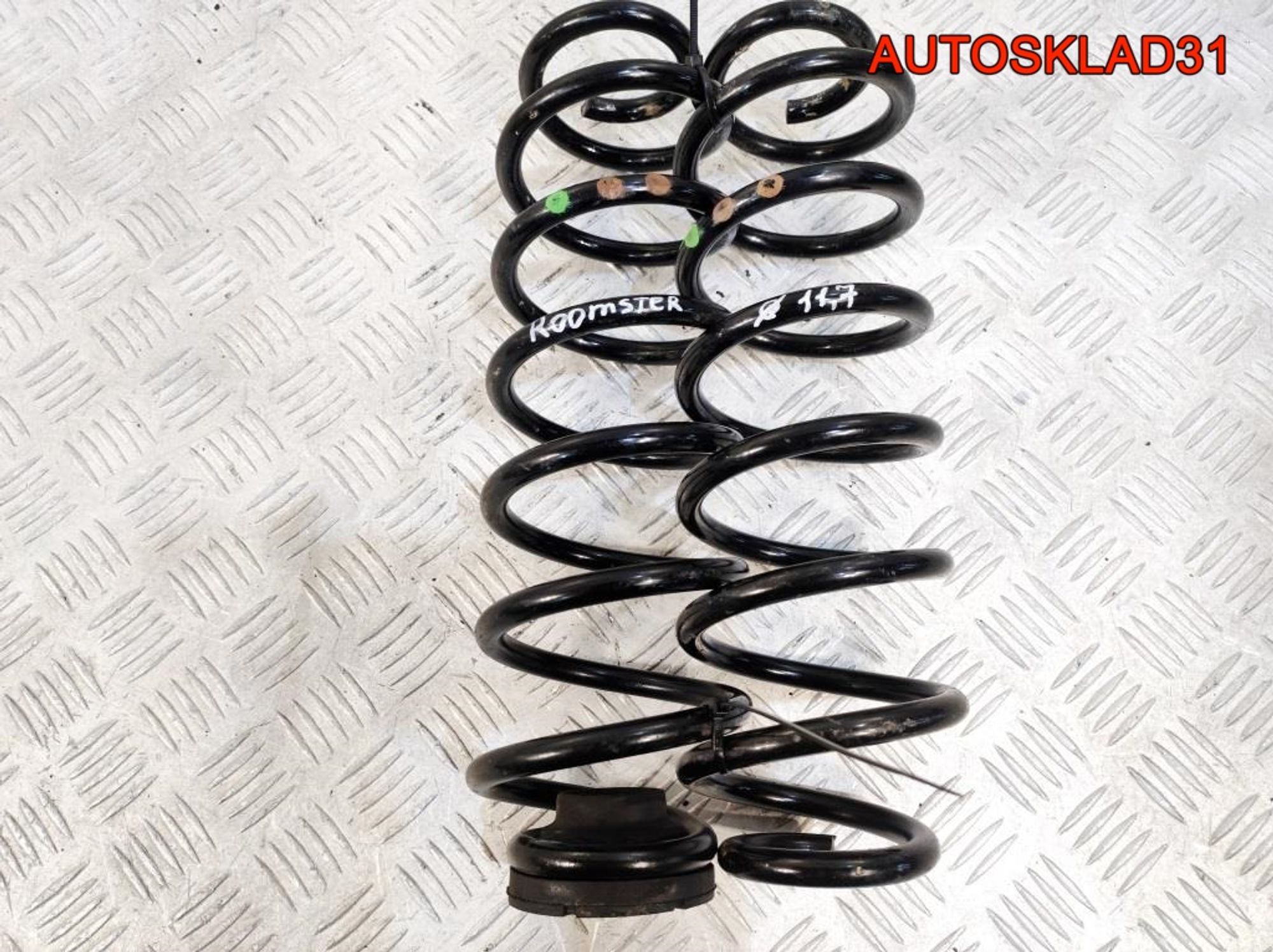 Пружина задняя комплект Skoda Roomster 1J0511115CF, 1800 рублей, Дубовое