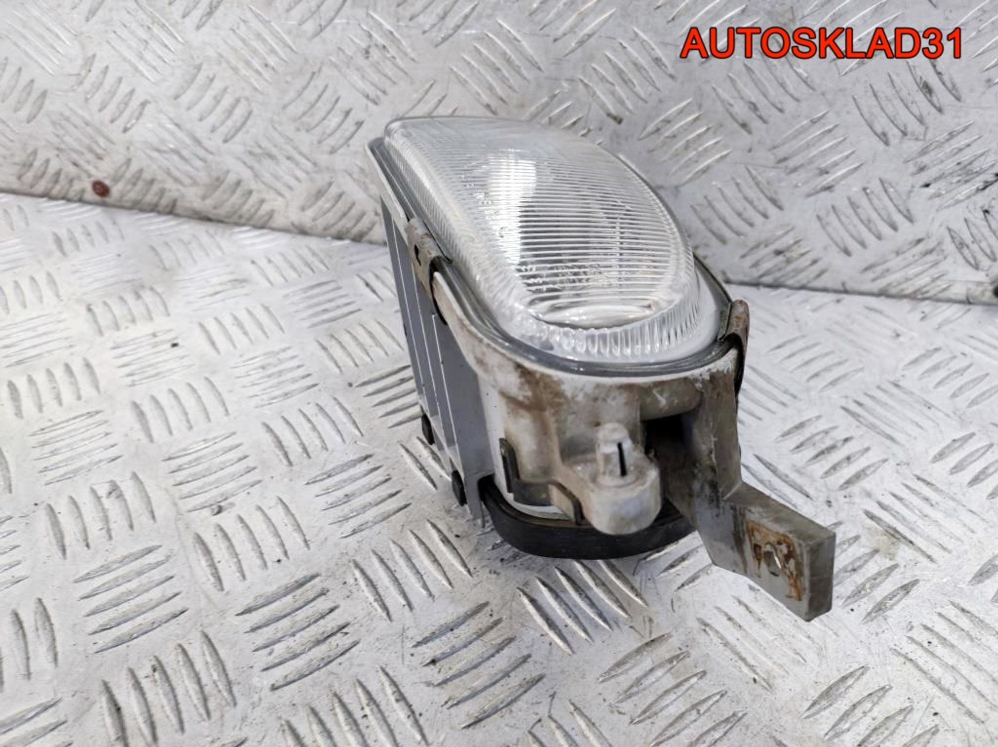 Фара противотуманная правая Mercedes W210 Рест, 1400 рублей, Дубовое