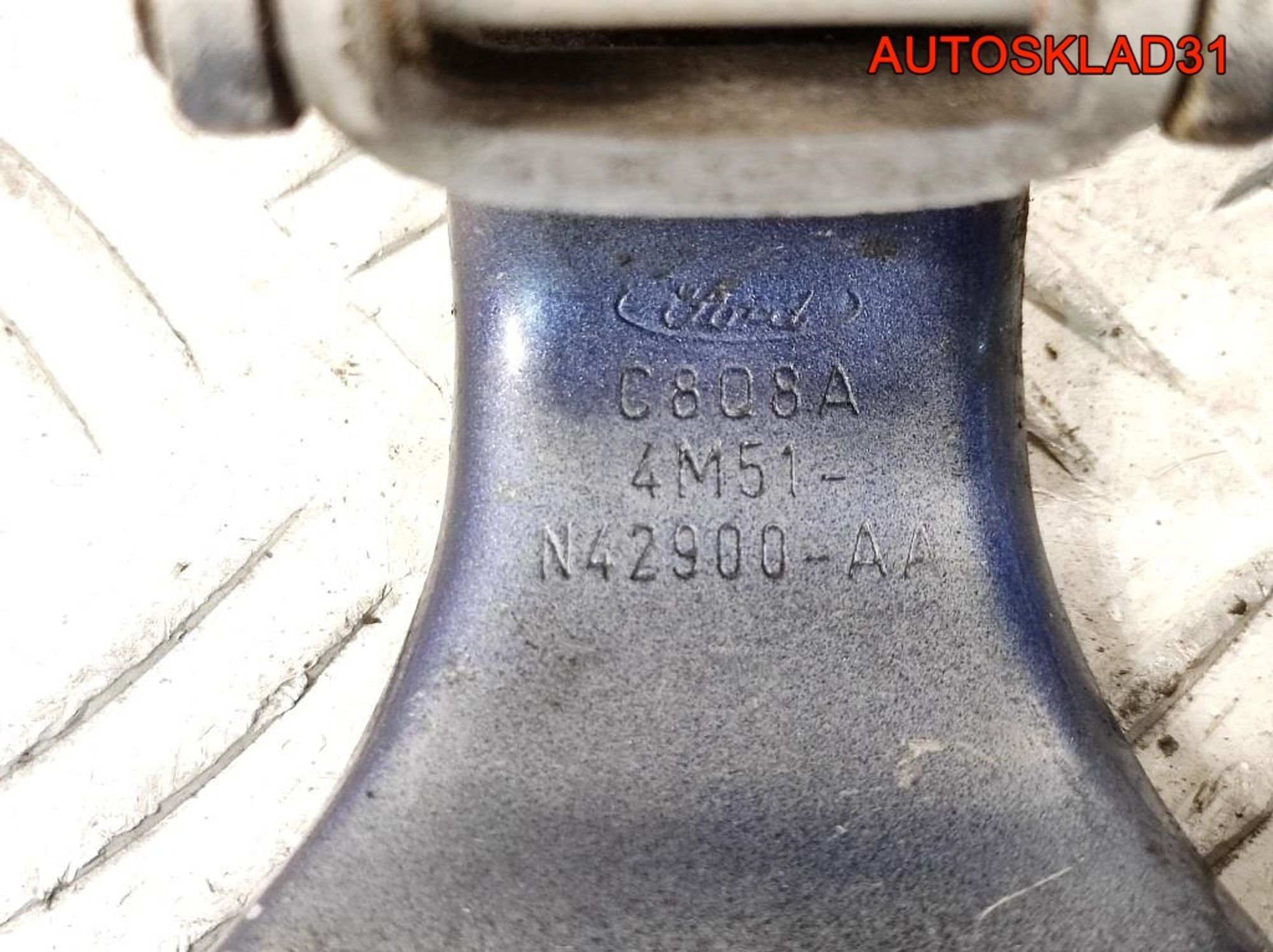 Петля двери багажника Комплект Ford Focus 2 4M51N42900AA, 900 рублей, Дубовое