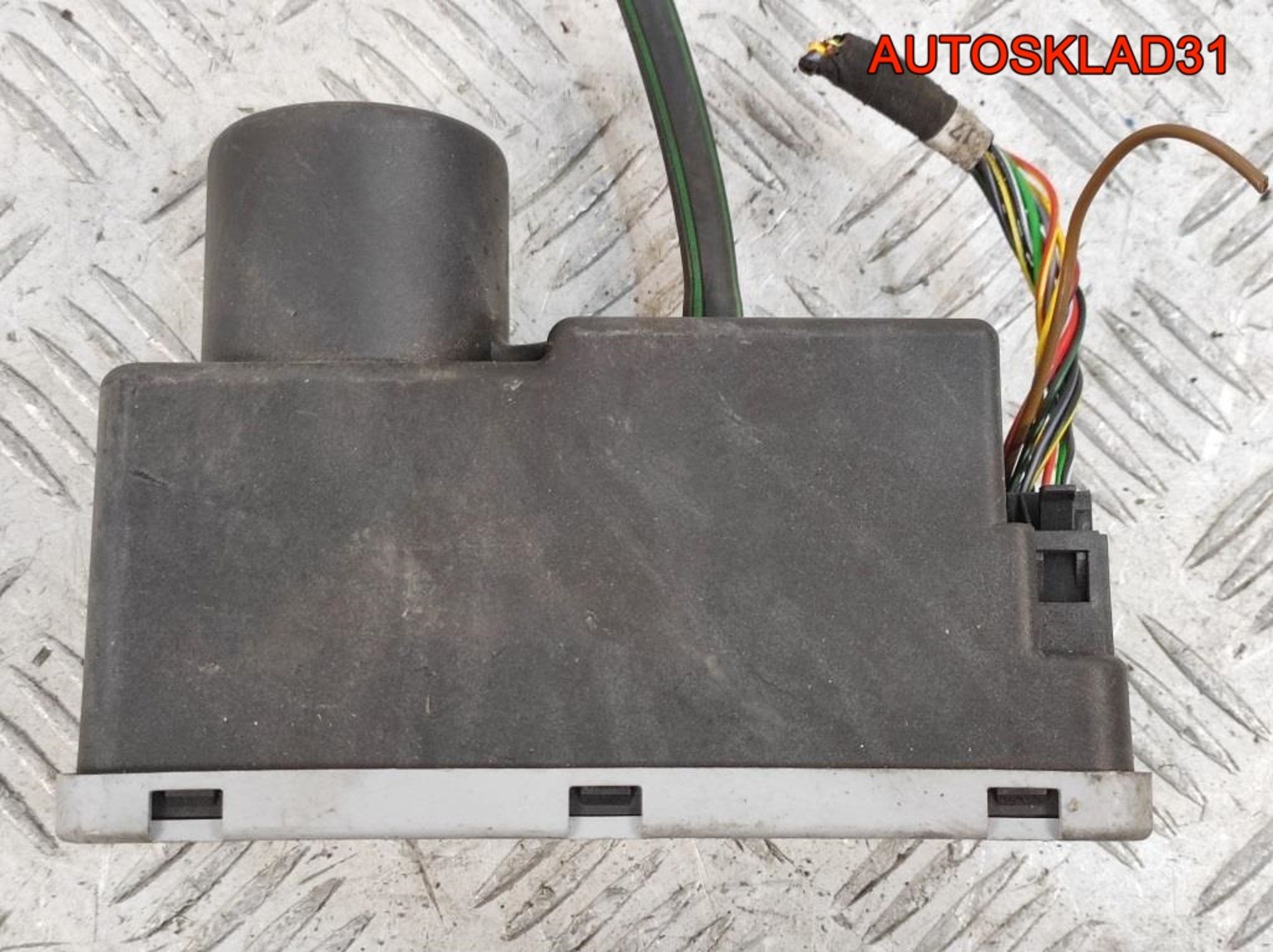 Компрессор центрального замка Passat B4 1H0962257, 2500 рублей, Дубовое