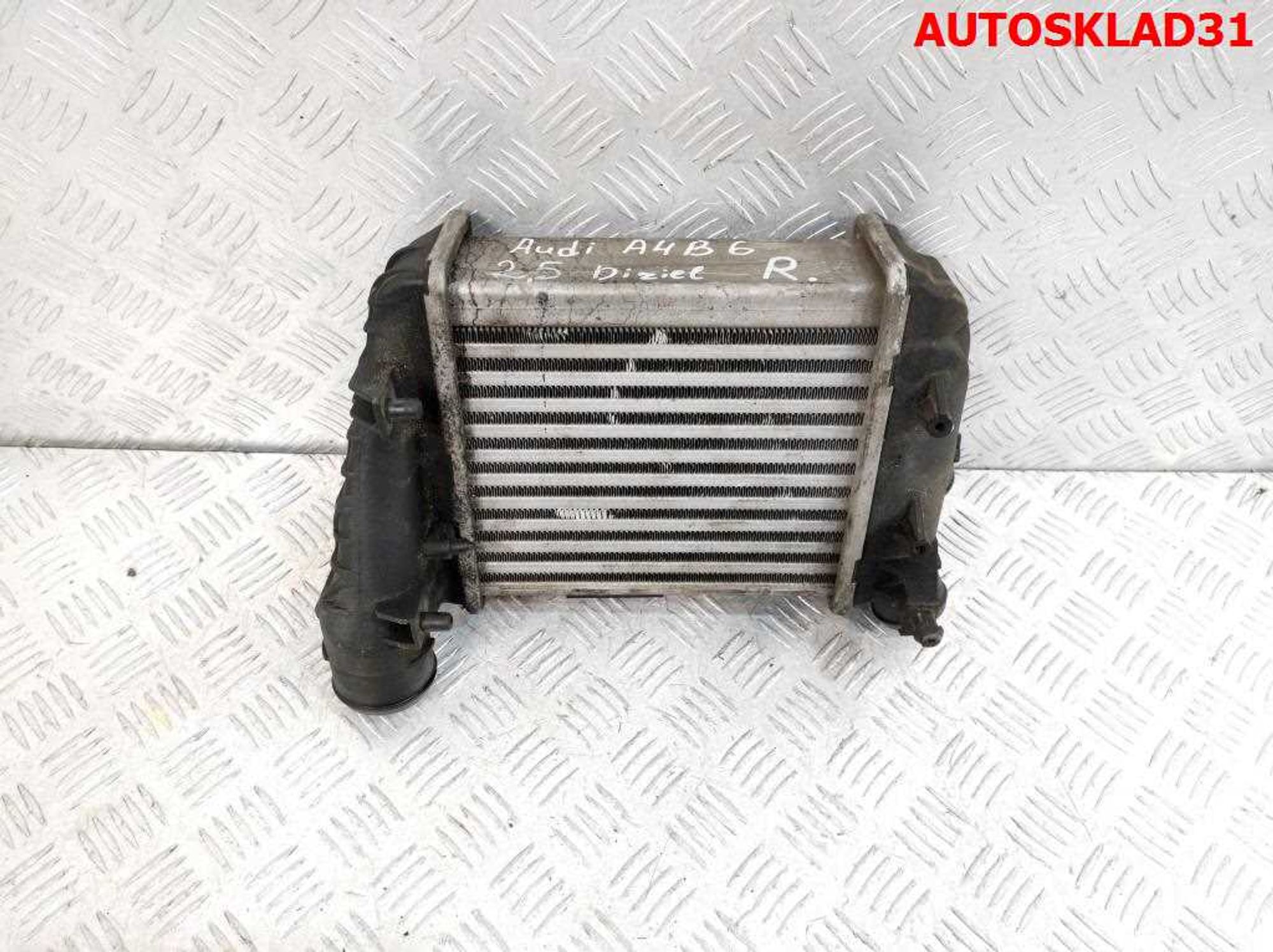 Интеркулер правый Audi A4 B6 2,5 Дизель 8E0145806C, 3500 рублей, Дубовое