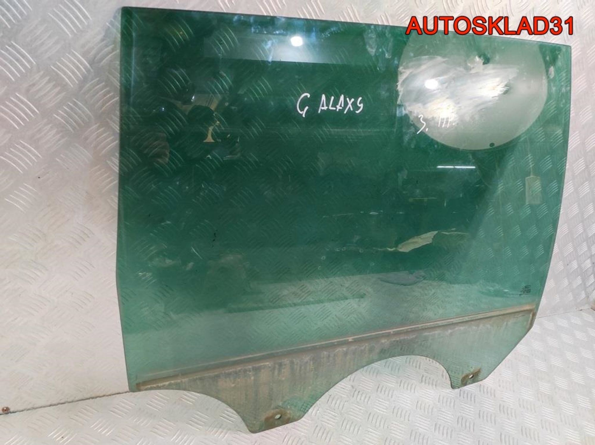 Стекло двери задней правой Ford Galaxy 2 1453693, 1300 рублей, Дубовое