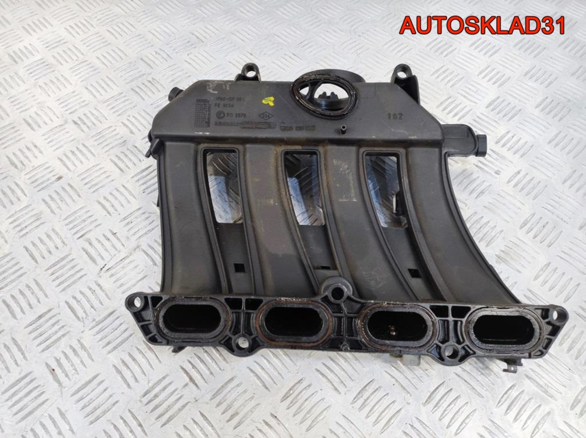 Коллектор впускной Renault Loga 1,6 K4M 8200020647, 2100 рублей, Дубовое