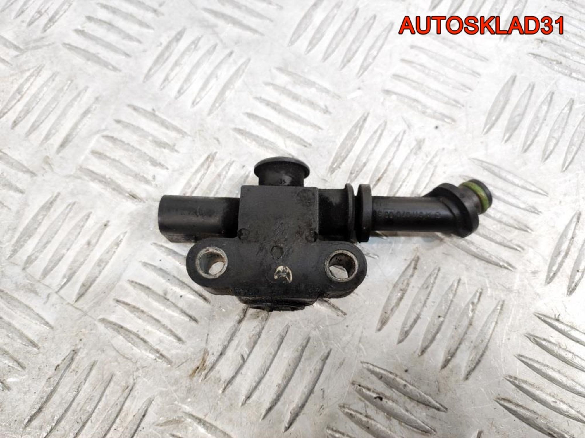 Клапан отсечки топлива Mercedes W203 OM611 A6110780049, 1700 рублей, Дубовое