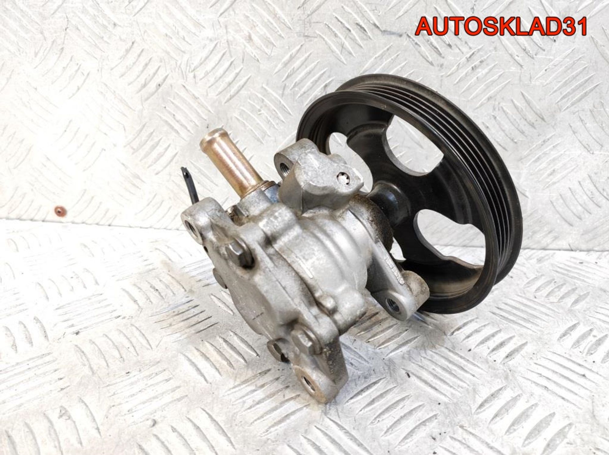 Насос ГУР Mitsubishi Carisma DA 1,6 4G92 MR916044, 3300 рублей, Дубовое