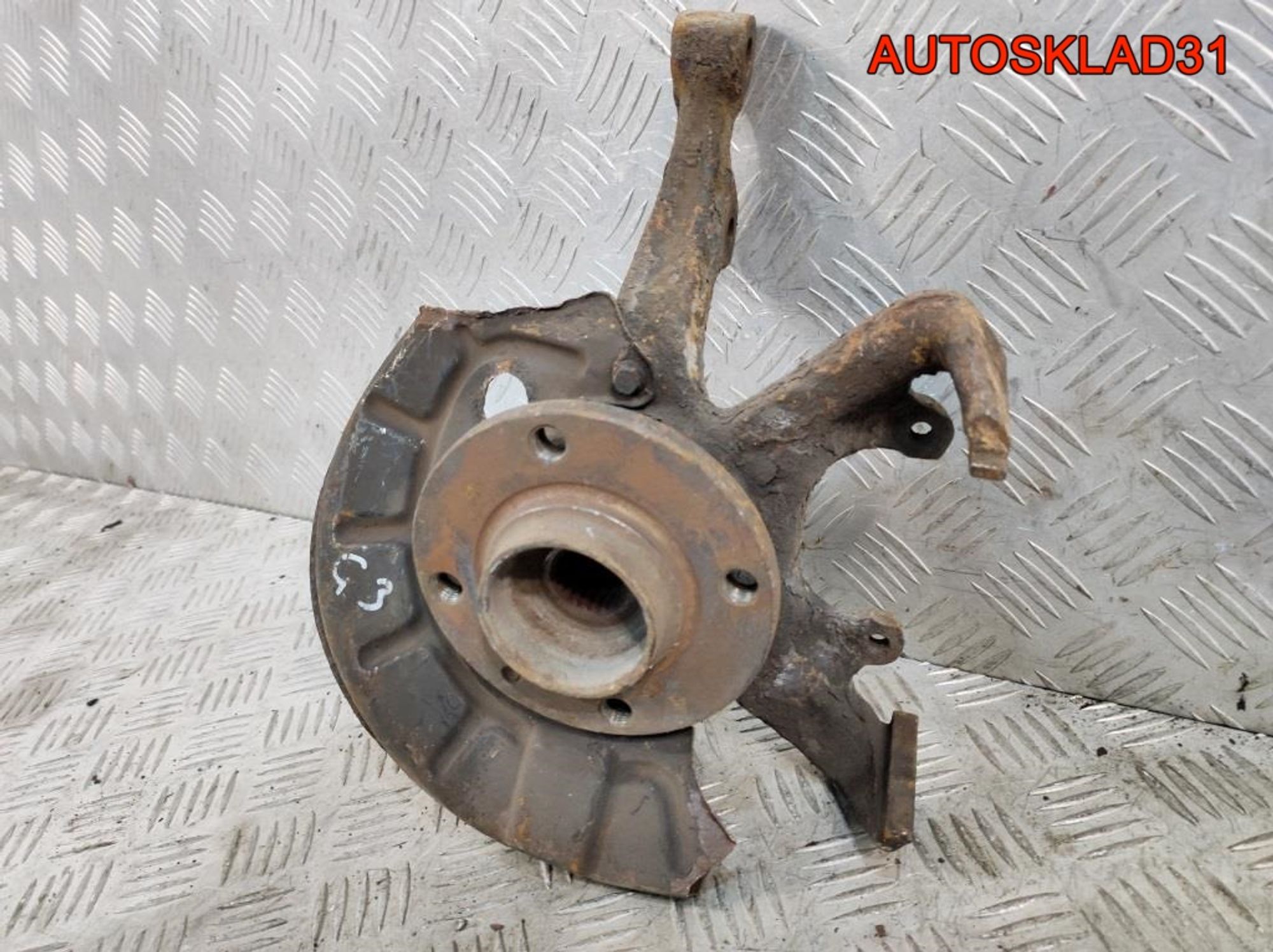Кулак поворотный передний правый VW Golf 3 191407256C, 1400 рублей, Дубовое