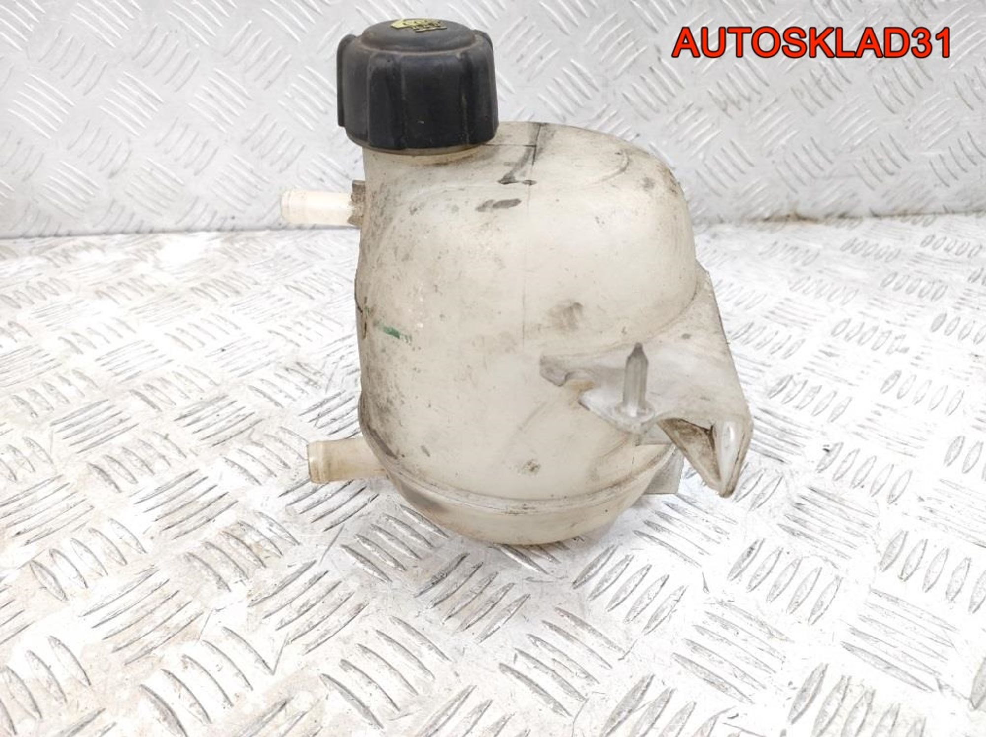 Бачок расширительный Renault Logan 1 8200686355, 700 рублей, Дубовое