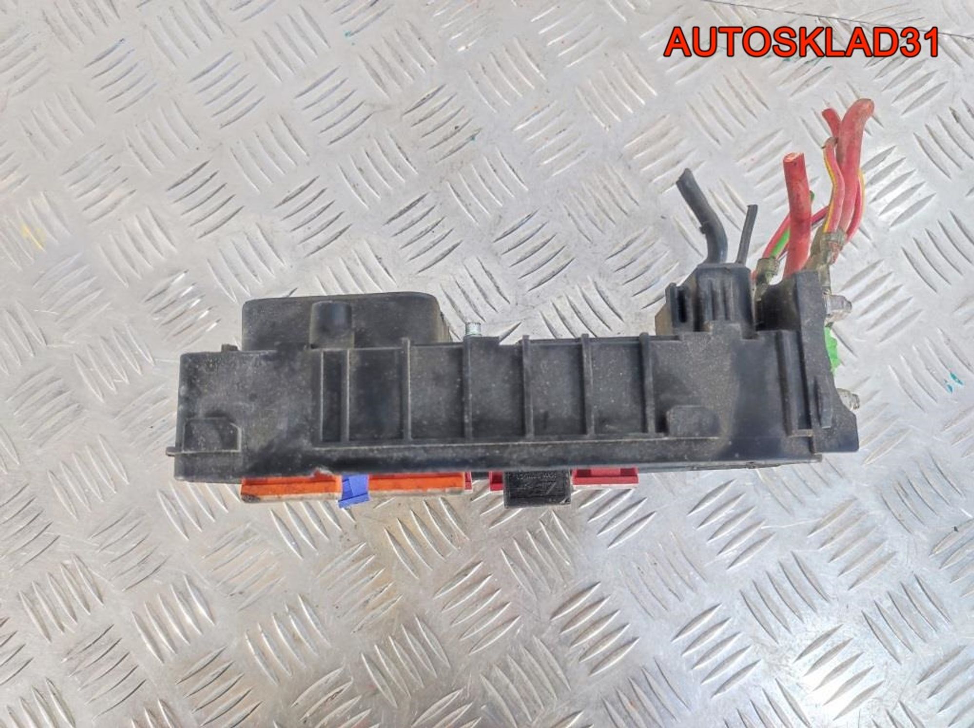 Блок предохранителей VW Passat B6 3C0937125, 1300 рублей, Дубовое