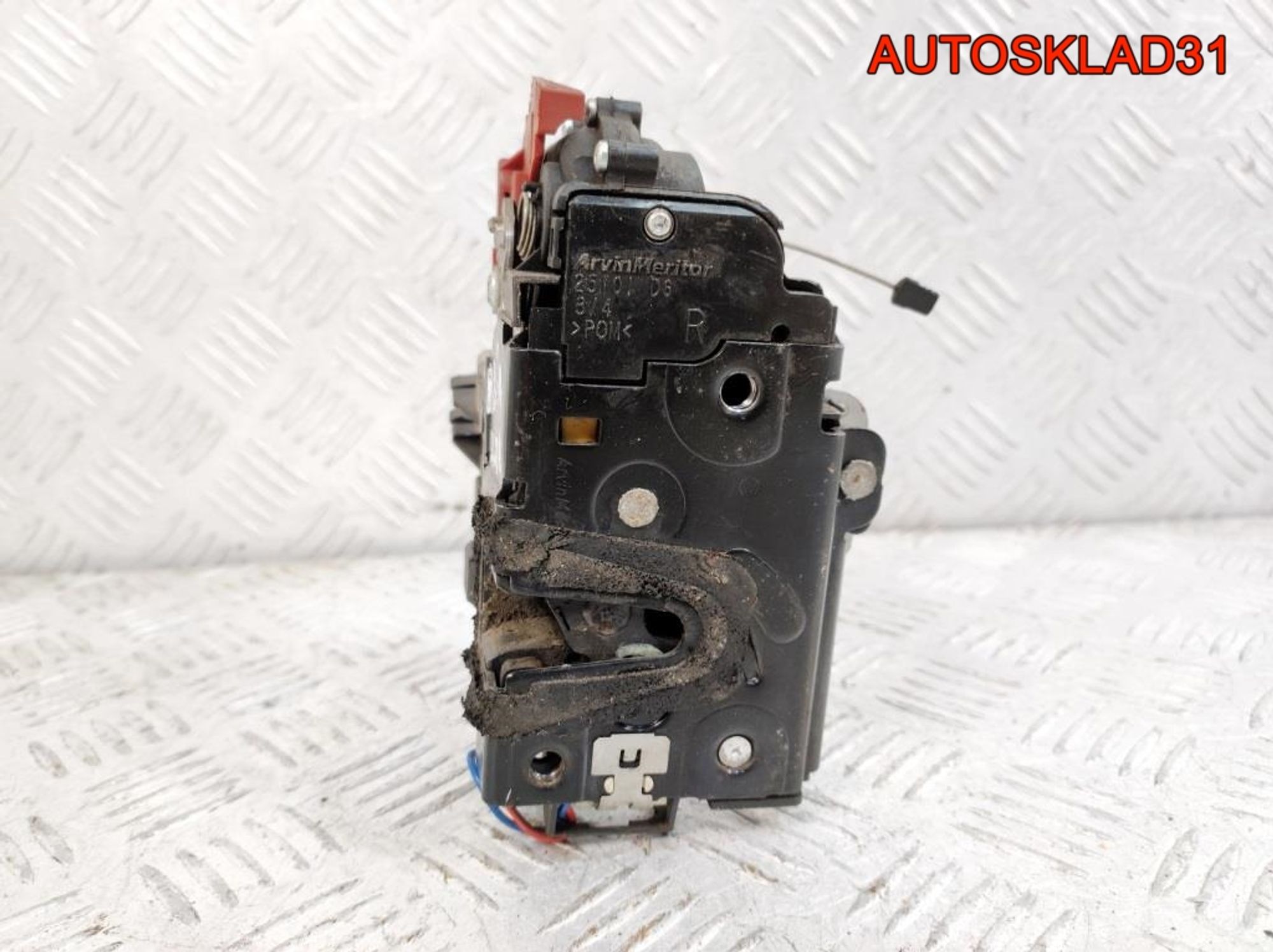 Замок двери передней правой Skoda Fabia 2 3B1837016CE, 2800 рублей, Дубовое