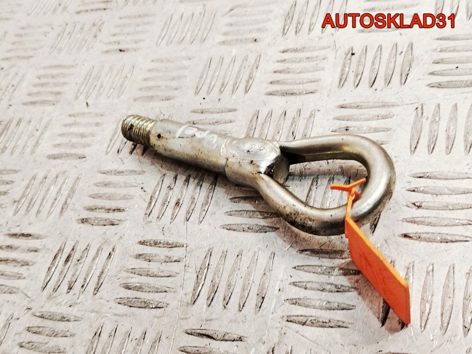 Крюк буксировочный Opel Astra J 1334156, 1000 рублей, Дубовое