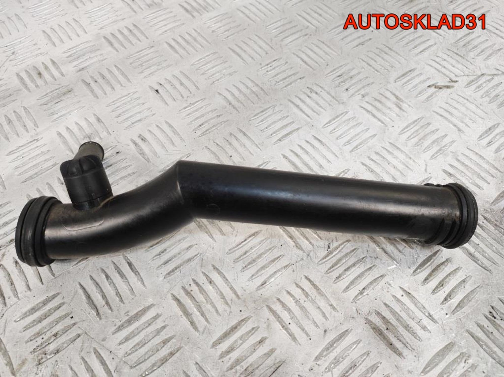 Трубка системы охлаждения VW Polo 4 1,2 Бензин 03D121026F, 900 рублей, Дубовое