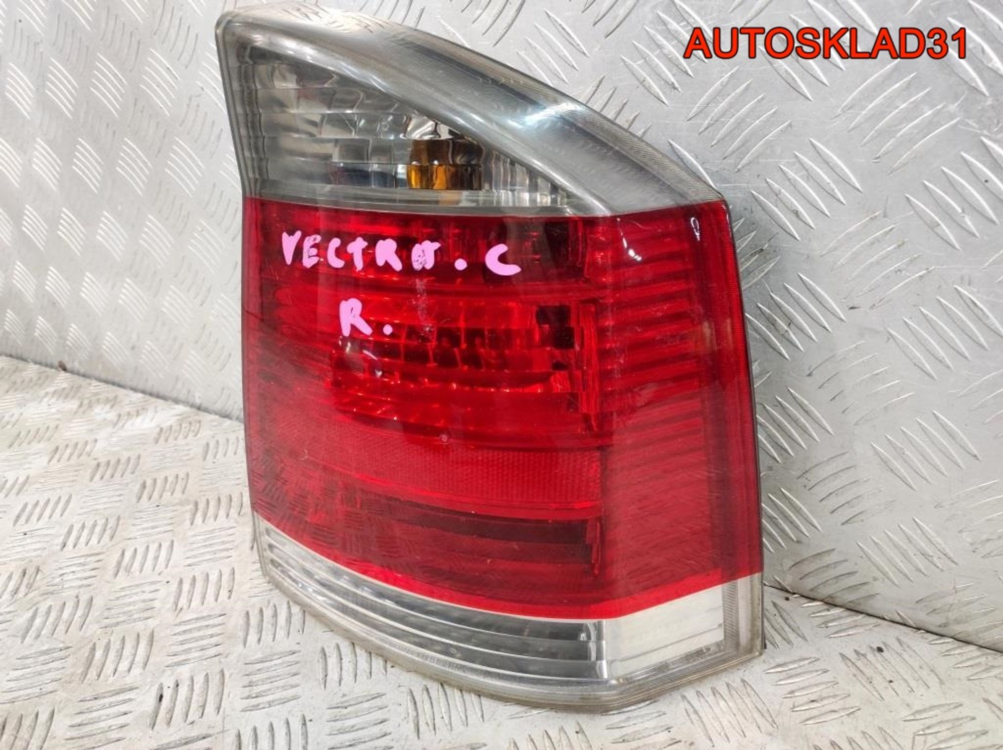 Фонарь задний правый Opel Vectra C 13157647 Седан, 5000 рублей, Дубовое