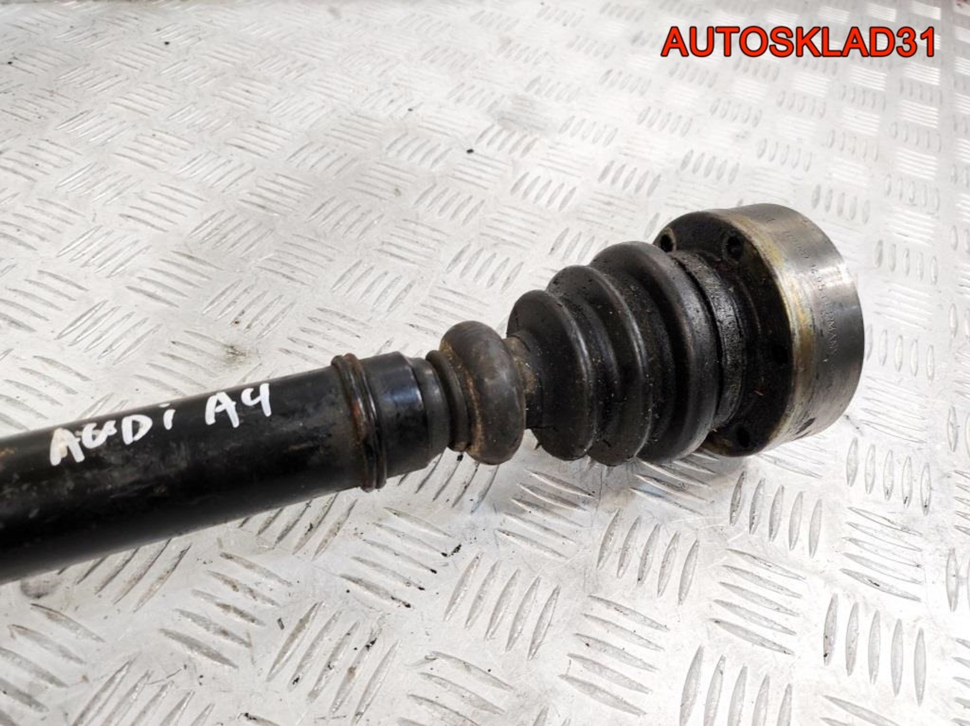 Полуось передняя правая VW Passat B5 8D0407272AP, 4100 рублей, Дубовое
