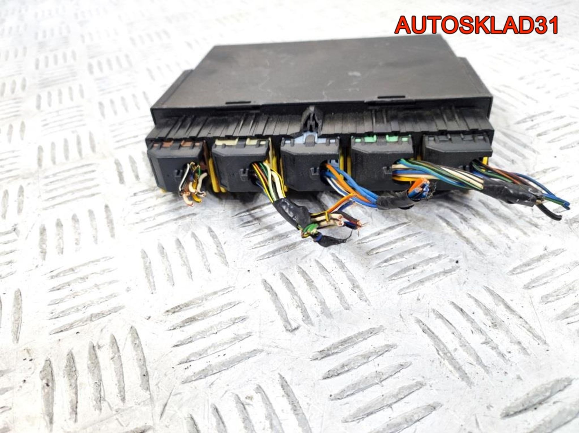 Блок центрального замка Ford Focus 1 1S7T15K600FD, 1100 рублей, Дубовое