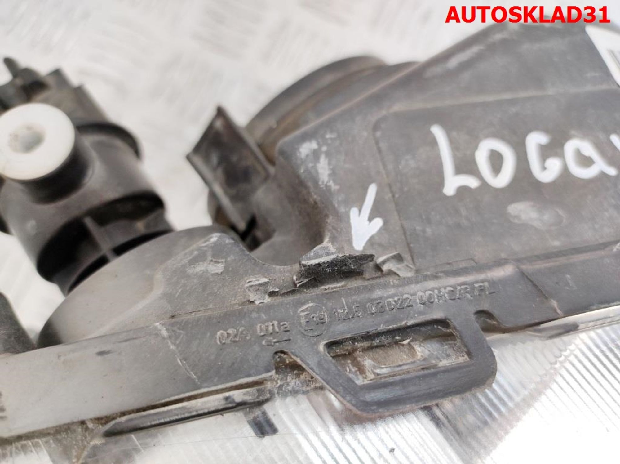Фара правая Renault Logan 8200211006, 4500 рублей, Дубовое