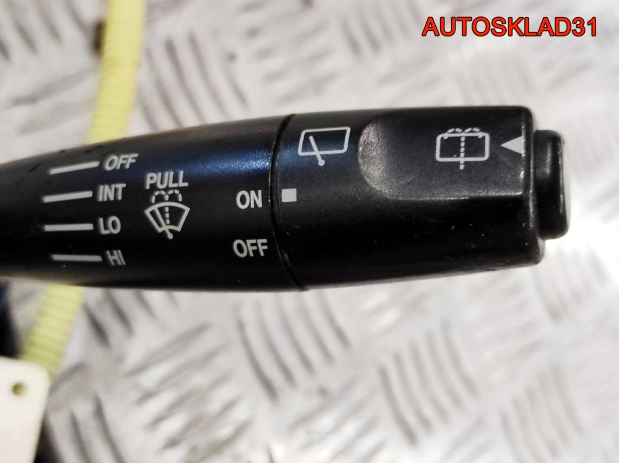 Переключатель подрулевой Suzuki Baleno 1 3740061G90, 1500 рублей, Дубовое