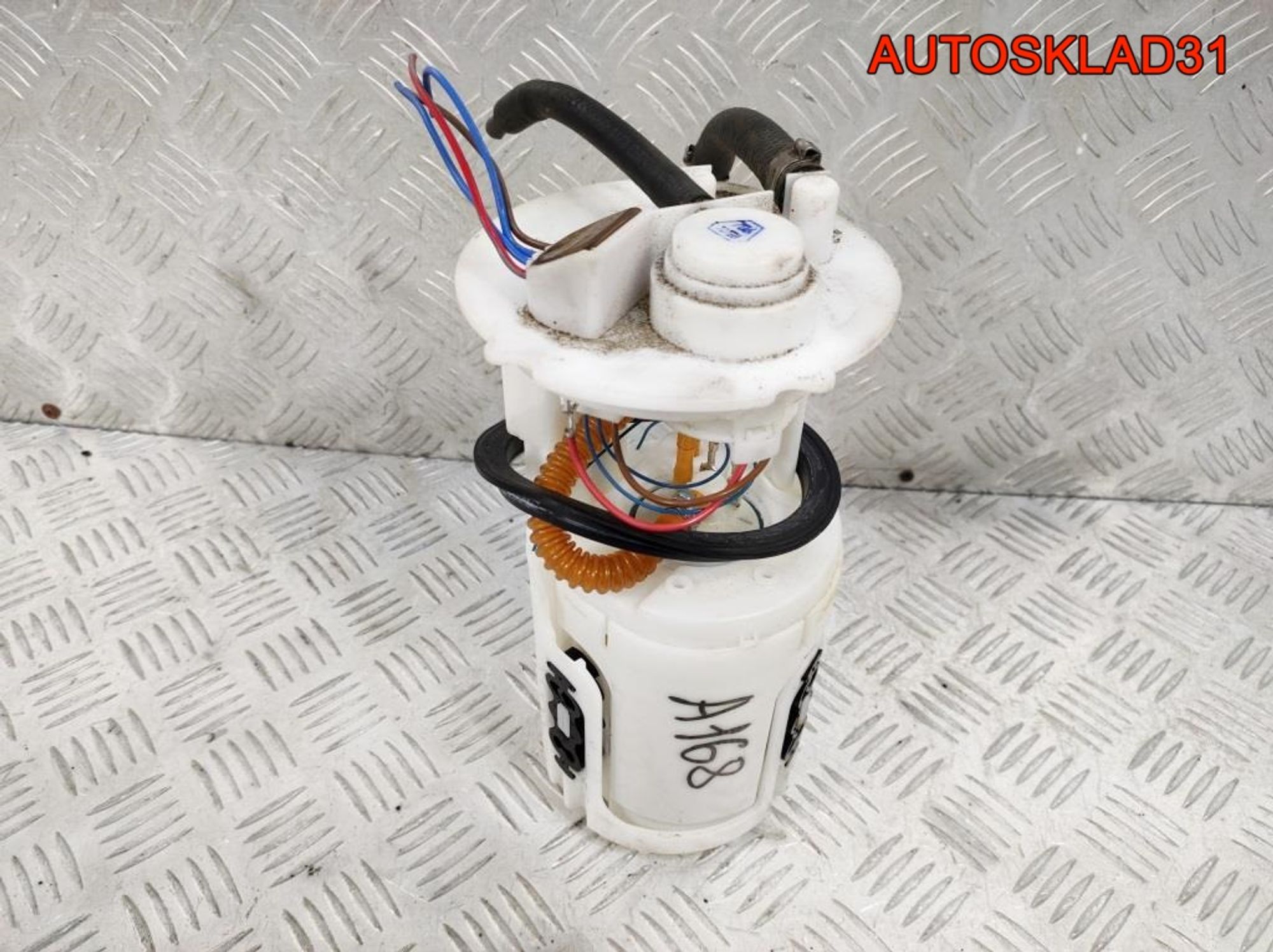 Насос топливный Mercedes W168 A1684703594 Бензин, 5400 рублей, Дубовое