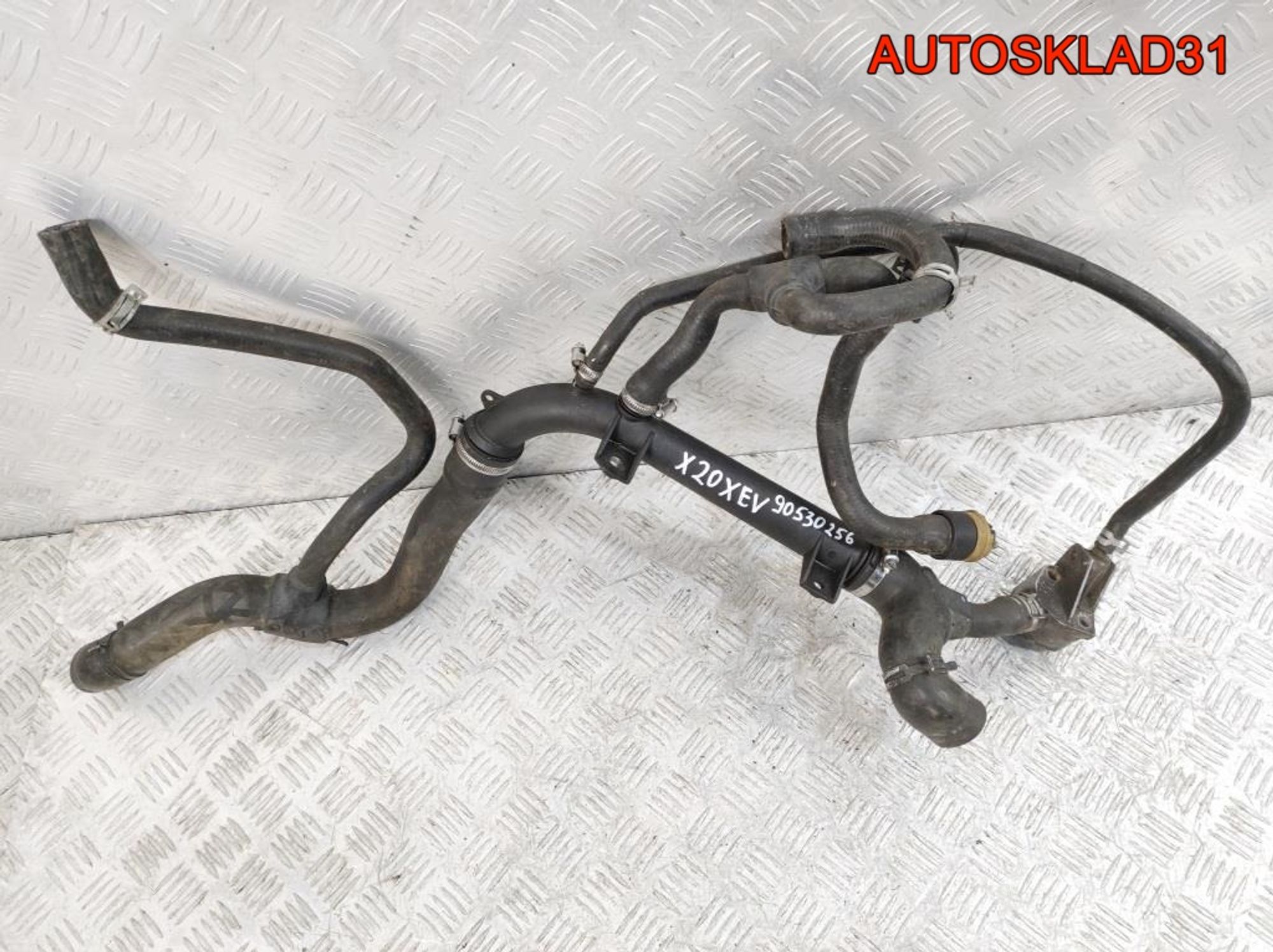 Патрубок радиатора Комплект Opel Vectra B 2,0 X20XEV 90530256, 5000 рублей, Дубовое