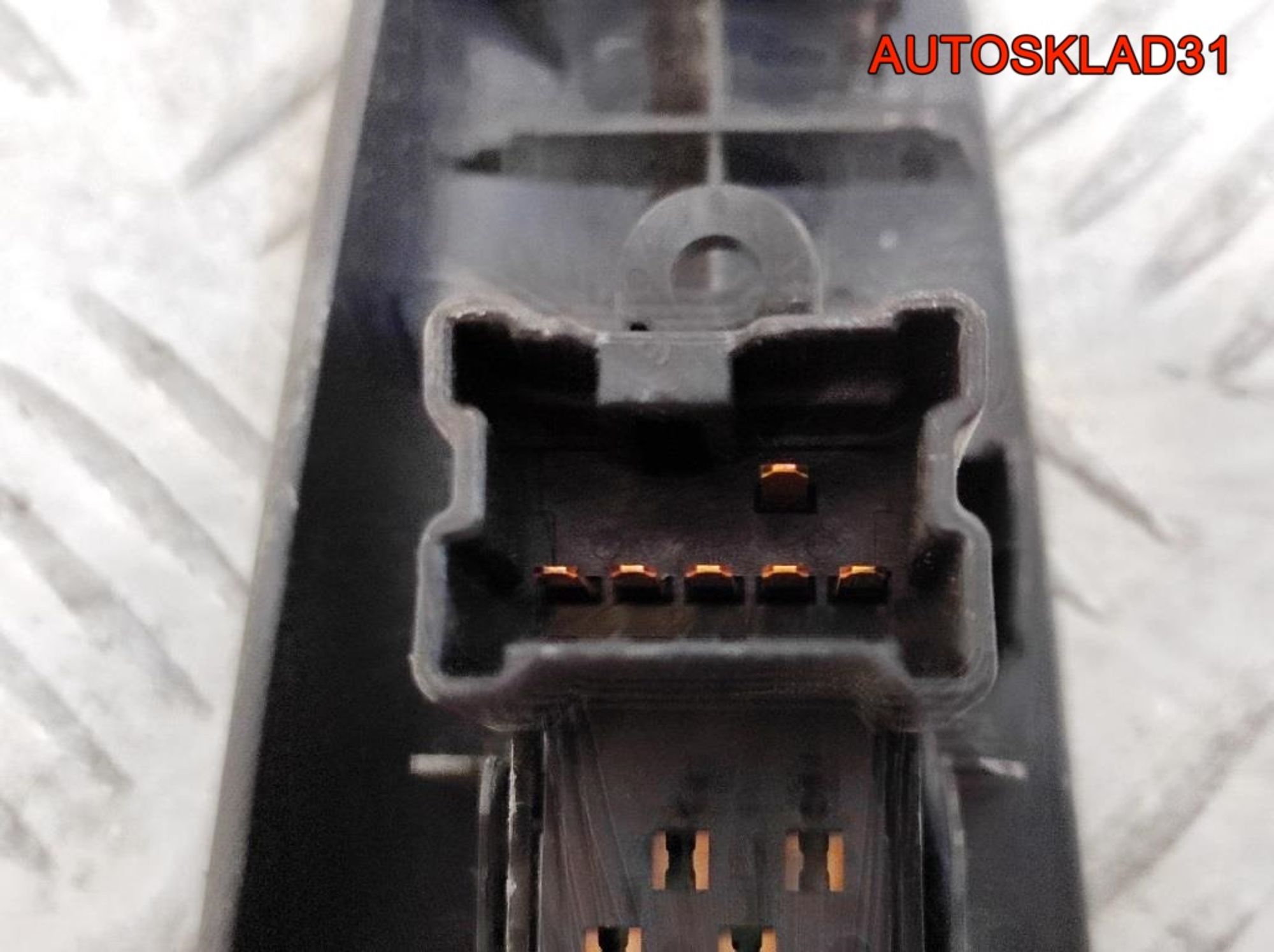 Кнопка стеклоподъемника Nissan Note E11 25411ED00A, 900 рублей, Дубовое