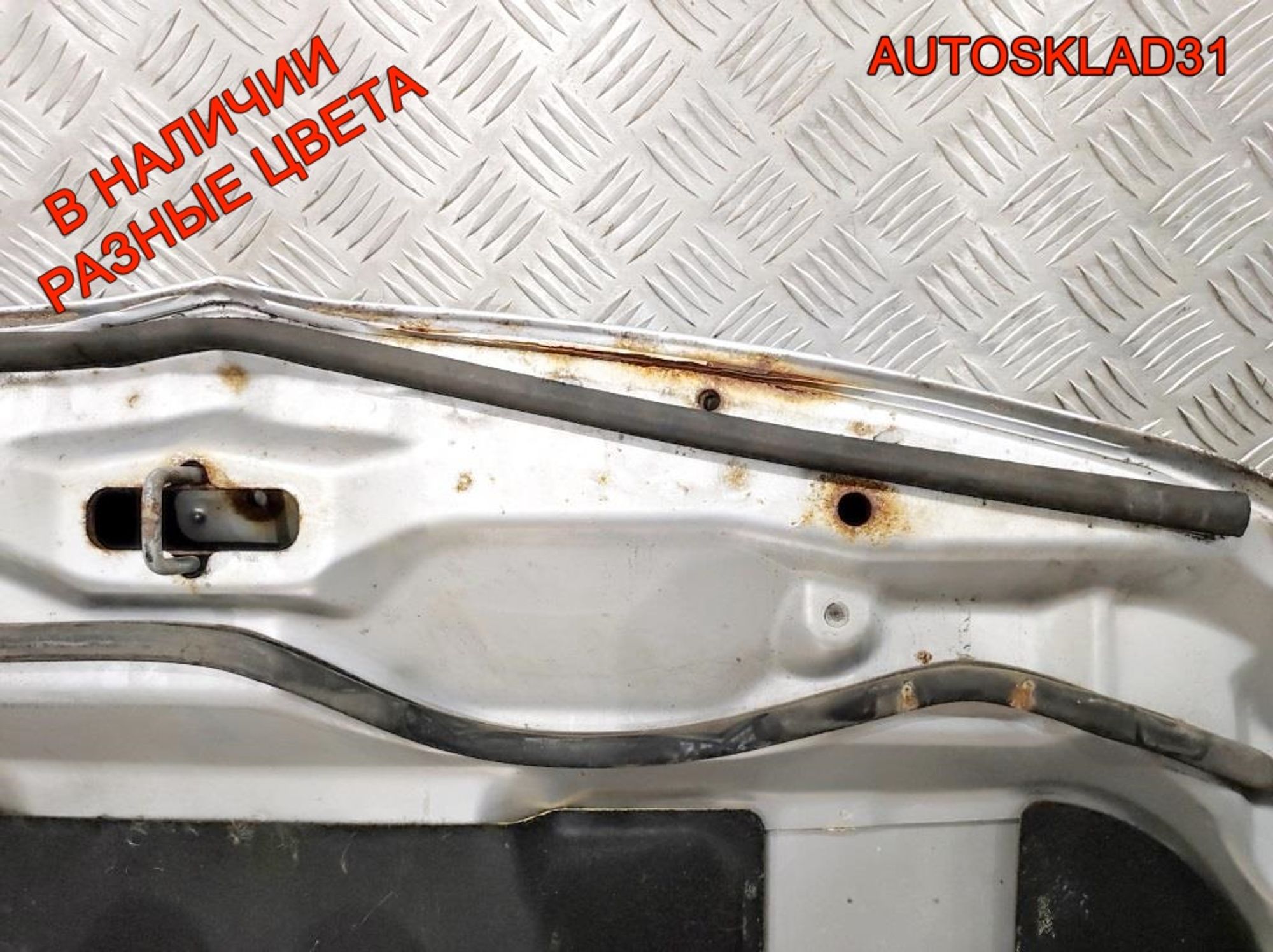 Капот Mitsubishi Lancer 9 MN150618, 17000 рублей, Дубовое