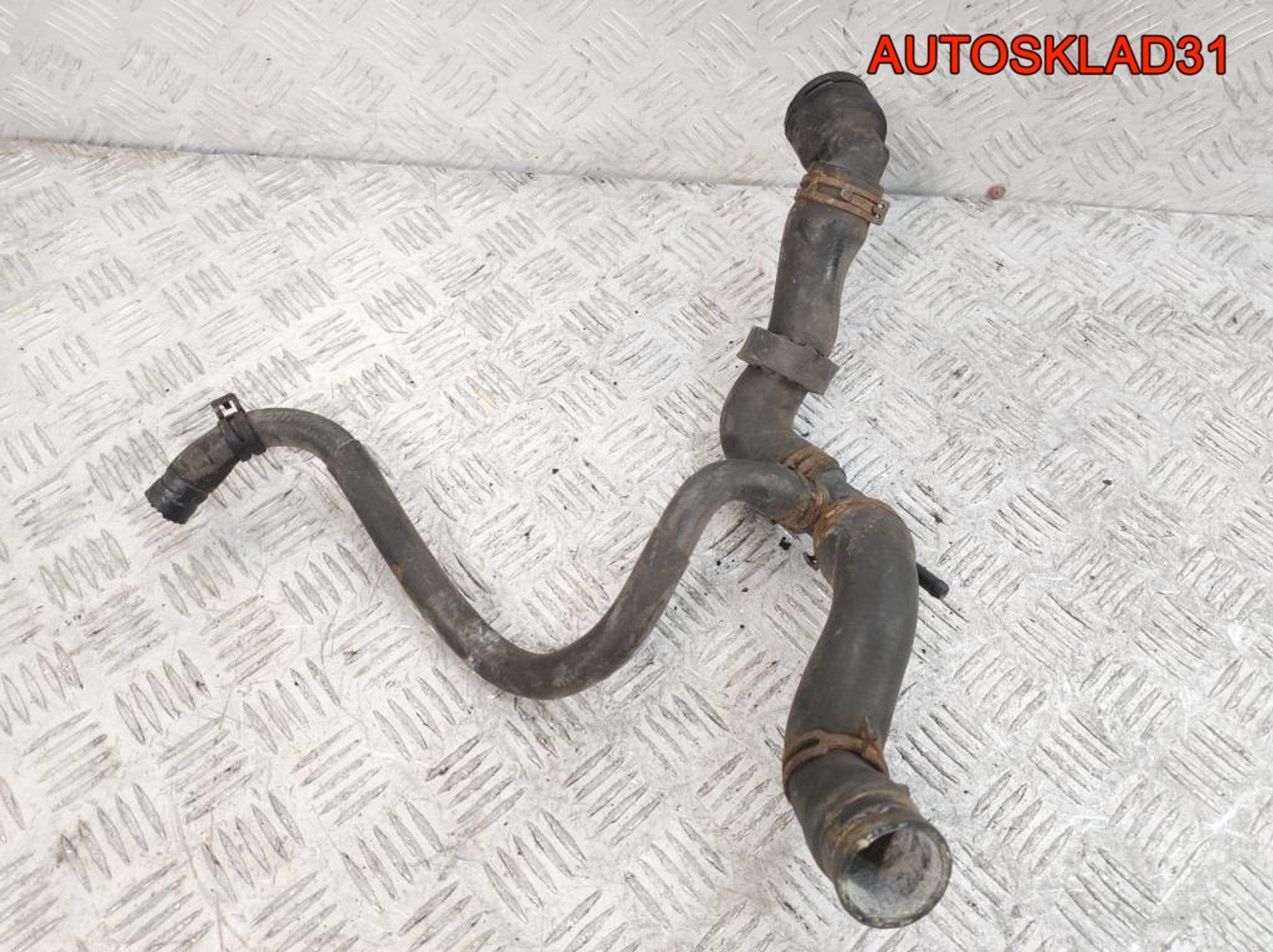 Патрубок радиатора VW Sharan 1,9 Дизель 7M3122101D, 2500 рублей, Дубовое