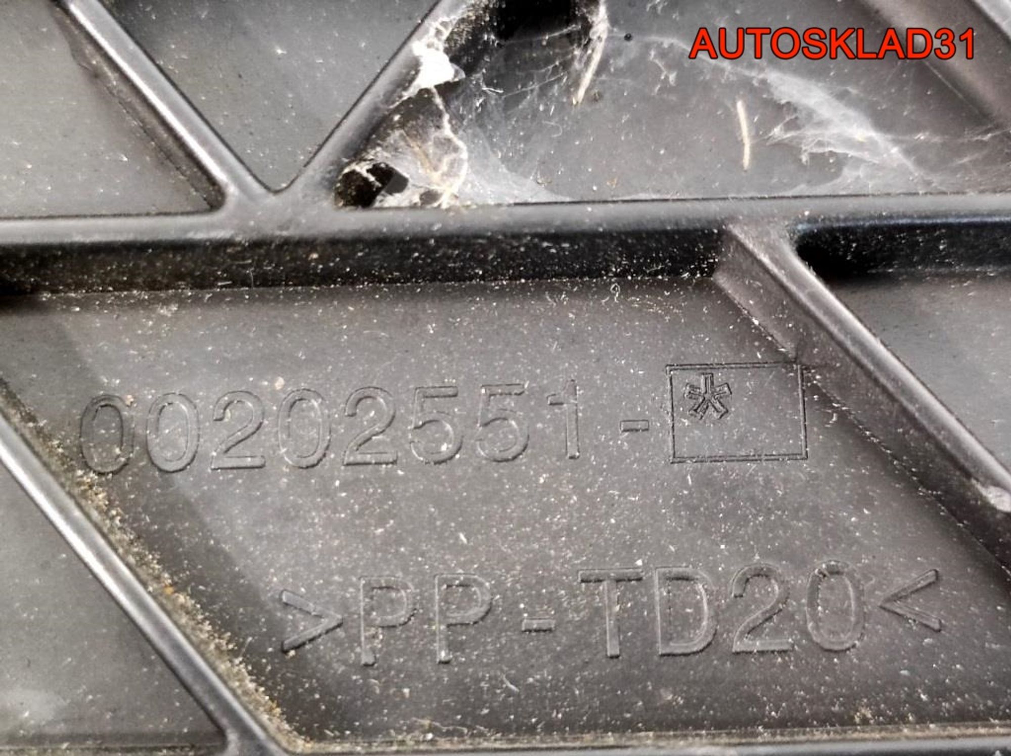 Фонарь задний правый Volkswagen up! 121 2019 1S0945096J, 5400 рублей, Дубовое