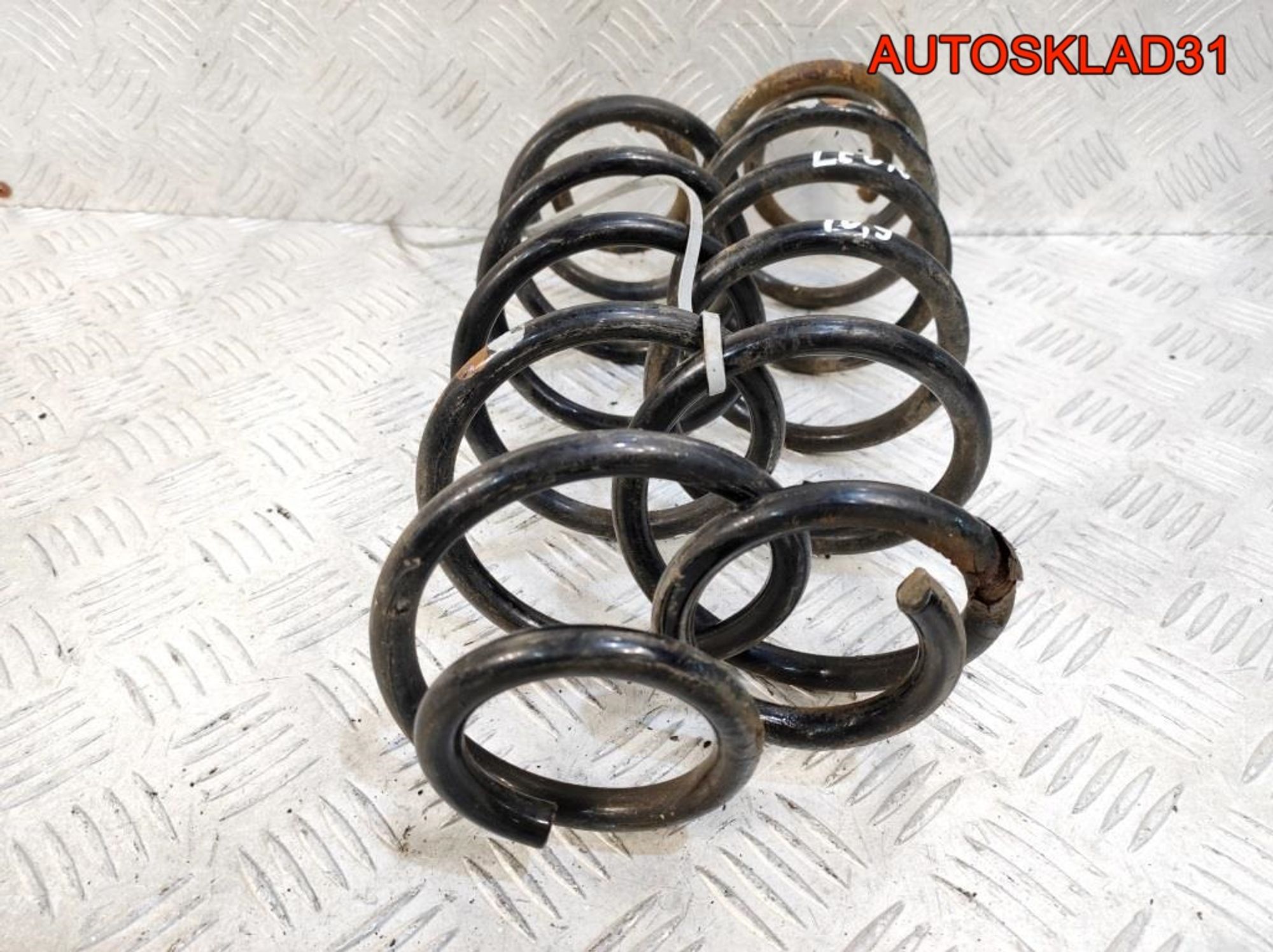 Пружина задняя комплект SEAT Leon 1M1 1J0511115AR, 1800 рублей, Дубовое