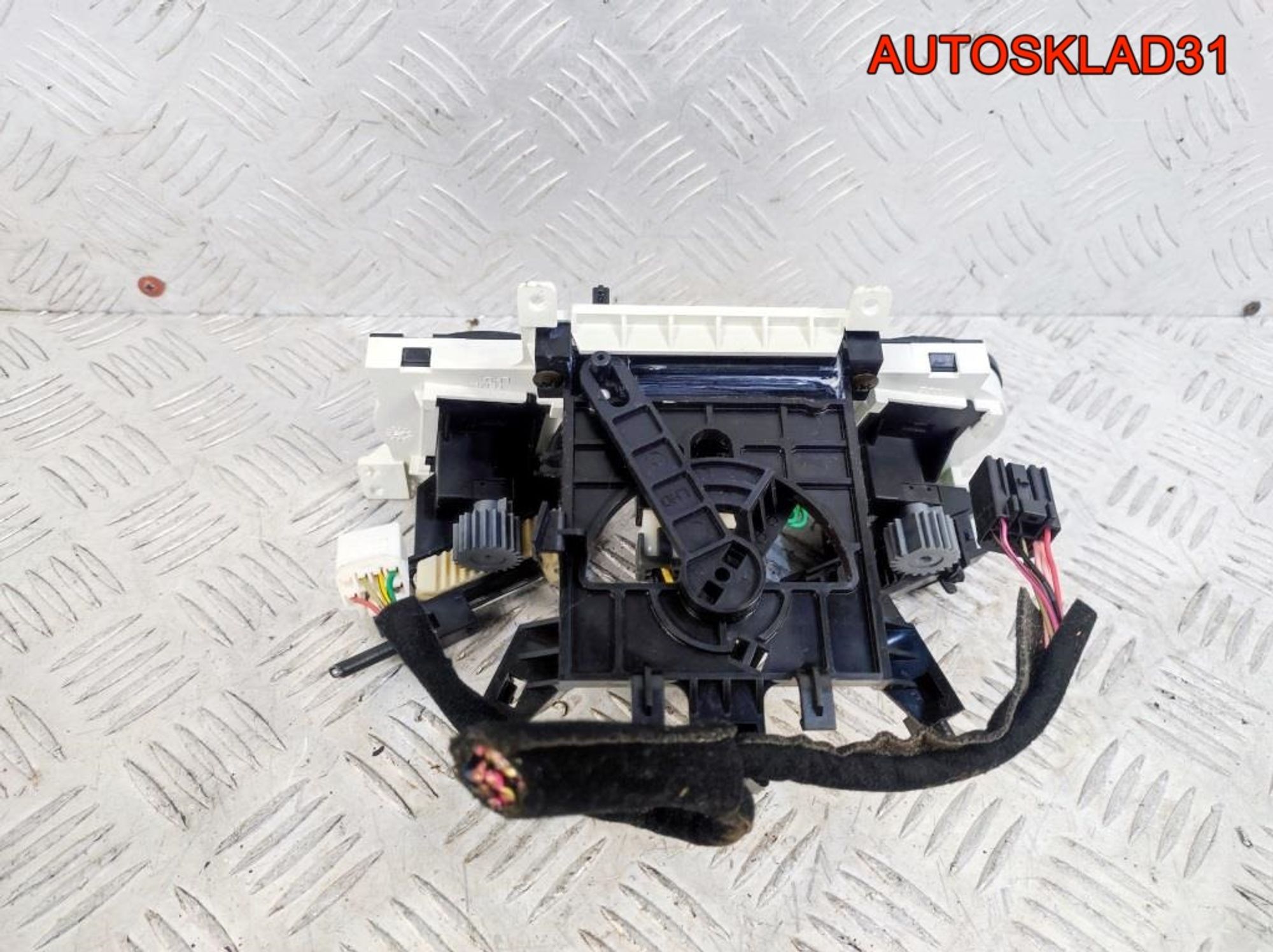 Блок управления отопителем Hyundai Getz 972501C500, 2900 рублей, Дубовое