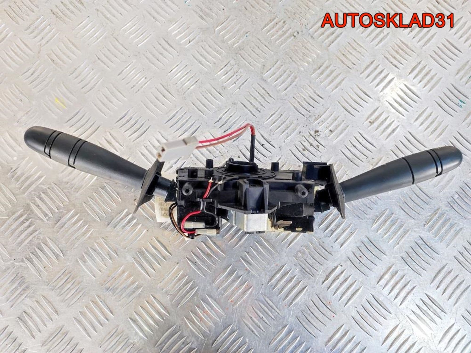 Переключатель подрулевой Renault Megane 7700846399, 1700 рублей, Дубовое