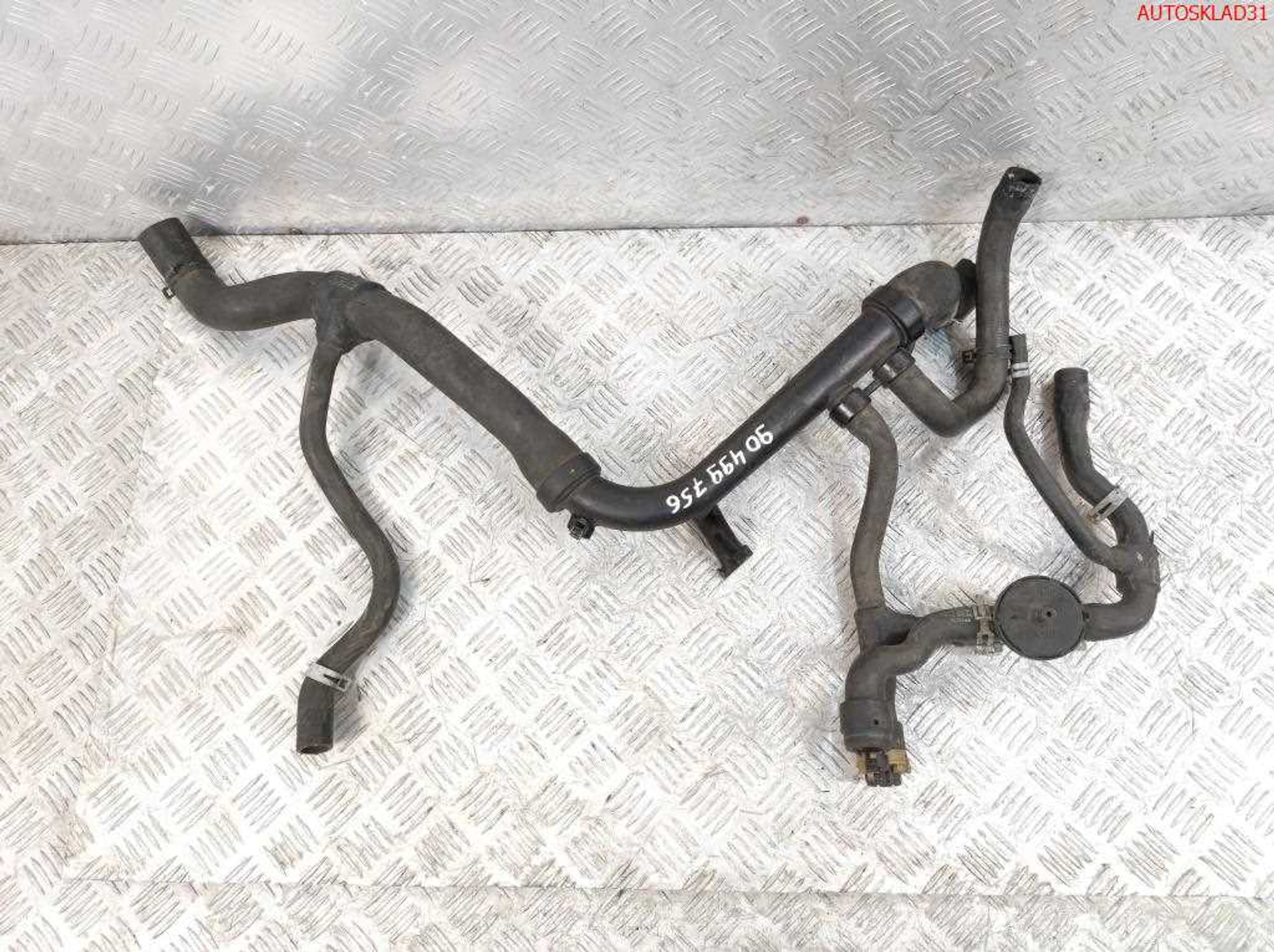 Трубка системы охлаждения Opel Vectra B 1,6 X16XEL 90499756, 4000 рублей, Дубовое