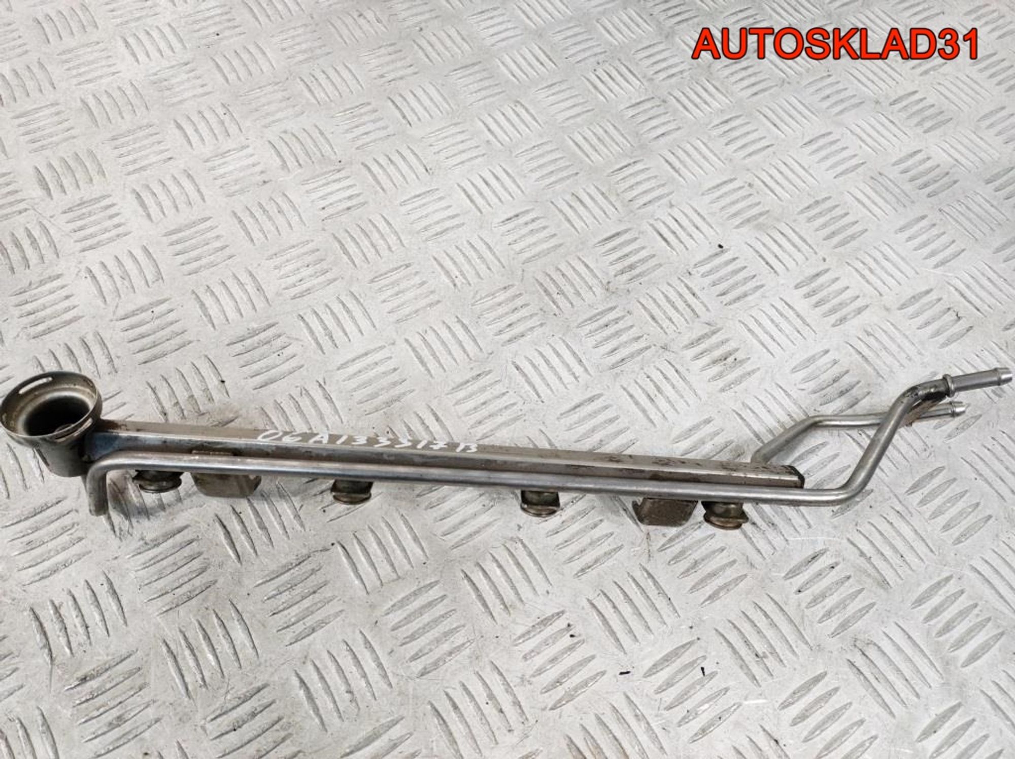 Рейка топливная VW Golf 4 1,8 AGN 06A133317B, 900 рублей, Дубовое