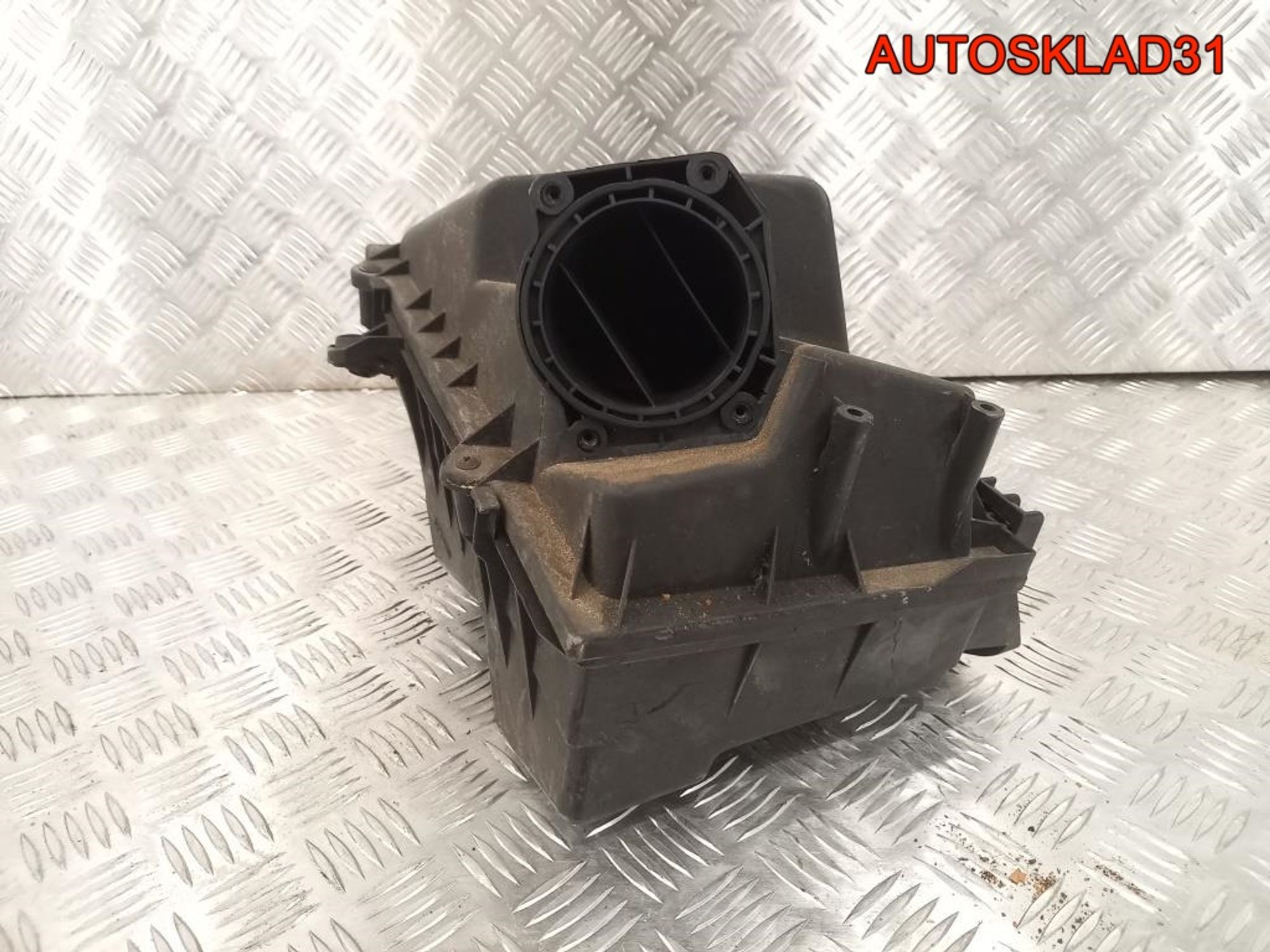 Корпус воздушного фильтра VW Golf 4 1J0129607D, 1800 рублей, Дубовое