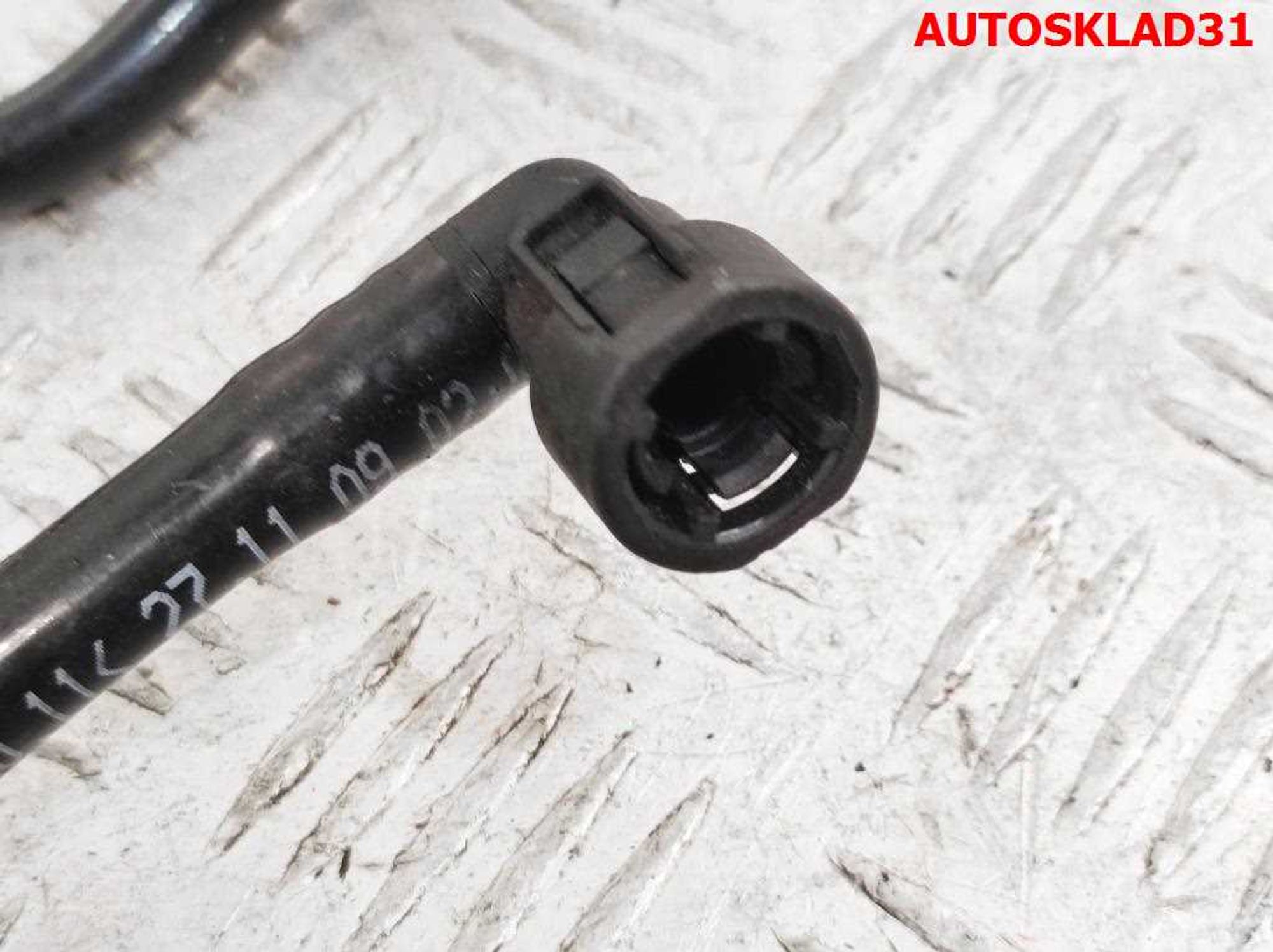 Трубка вакуумная Mercedes Benz W204 A2044303329, 700 рублей, Дубовое