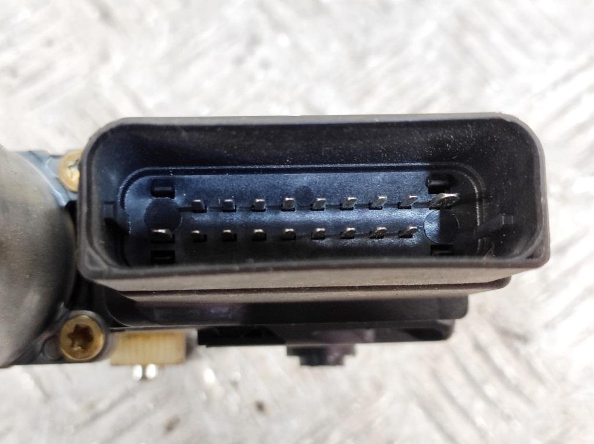 Моторчик стеклоподъемника задний левый VW Passat B5 0130821697, 800 рублей, Дубовое