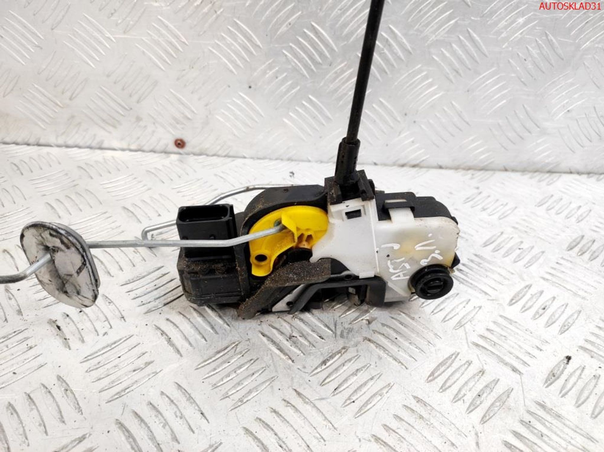 Замок двери задней левой Opel Astra J 13503787, 1700 рублей, Дубовое