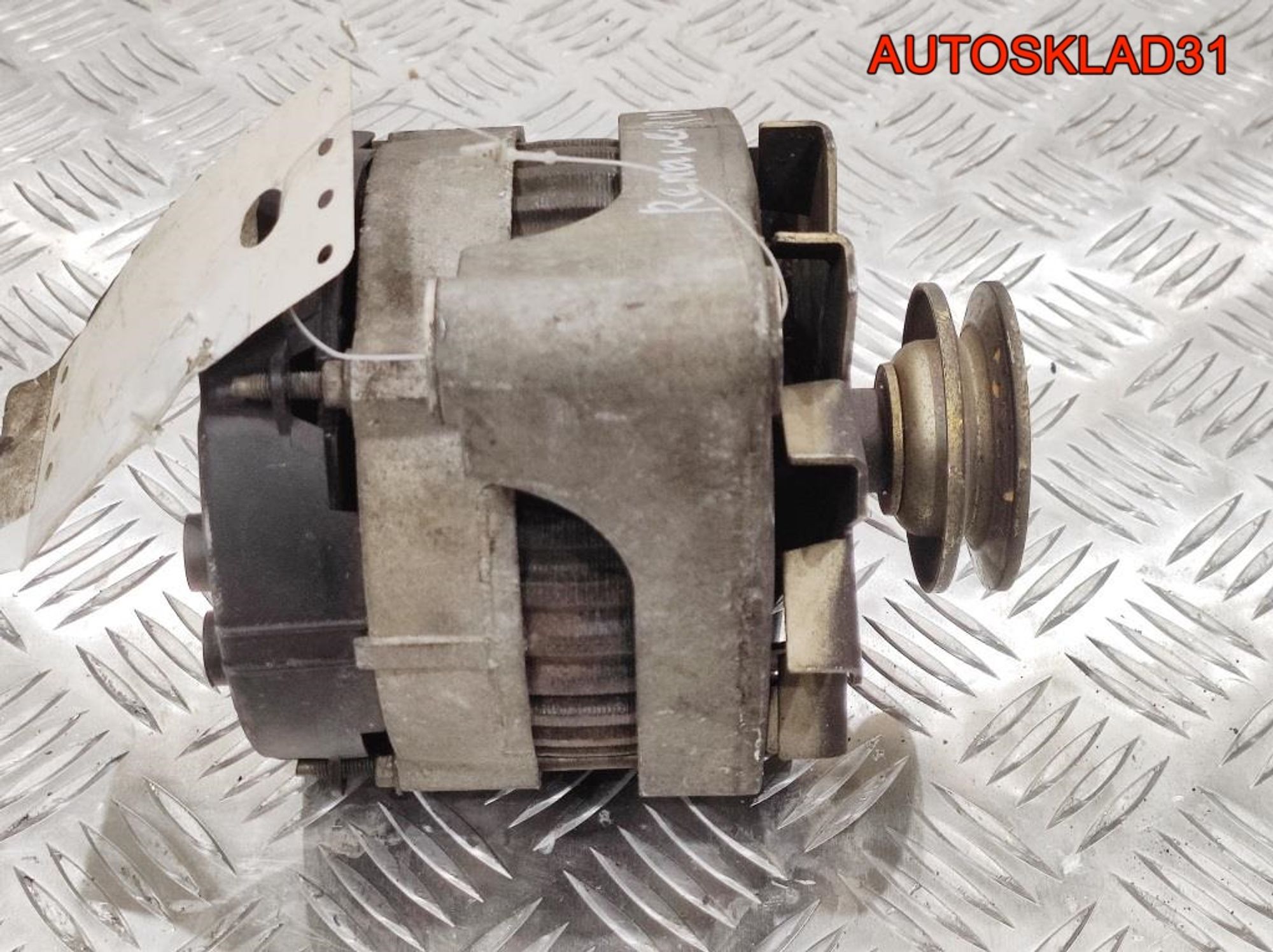 Генератор Renault Clio 1 YV1652 (Р), 4000 рублей, Дубовое