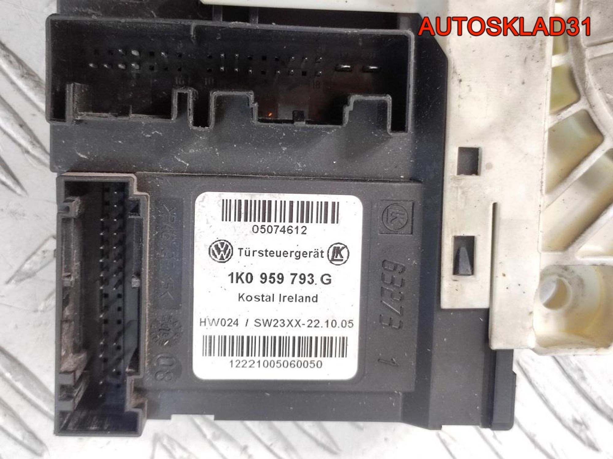 Моторчик стеклоподъемника передний левый VW Passat B6 1K0959793G, 1800 рублей, Дубовое