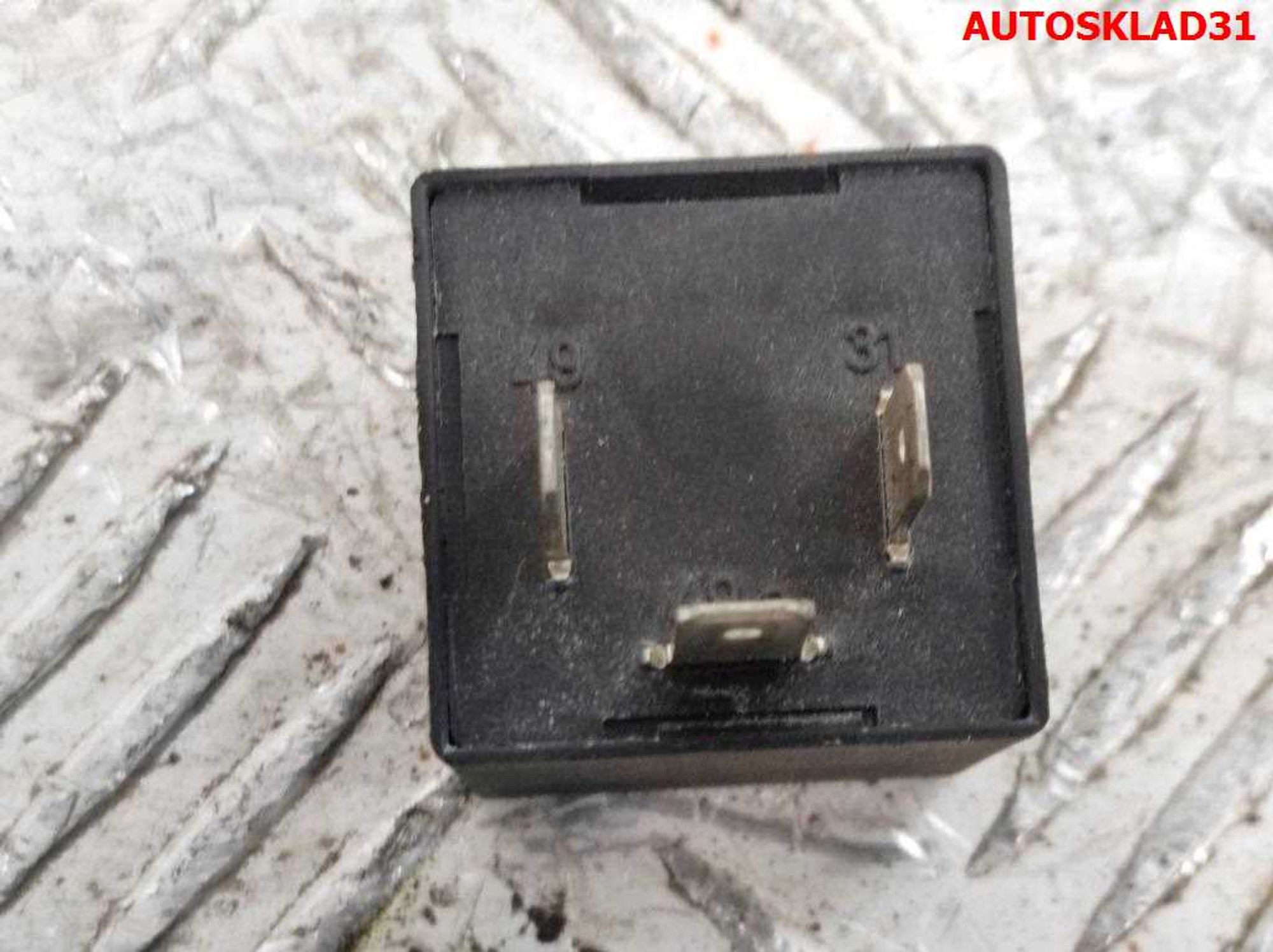 Реле поворотов 191 Audi A6 C4 1H0953227, 600 рублей, Дубовое