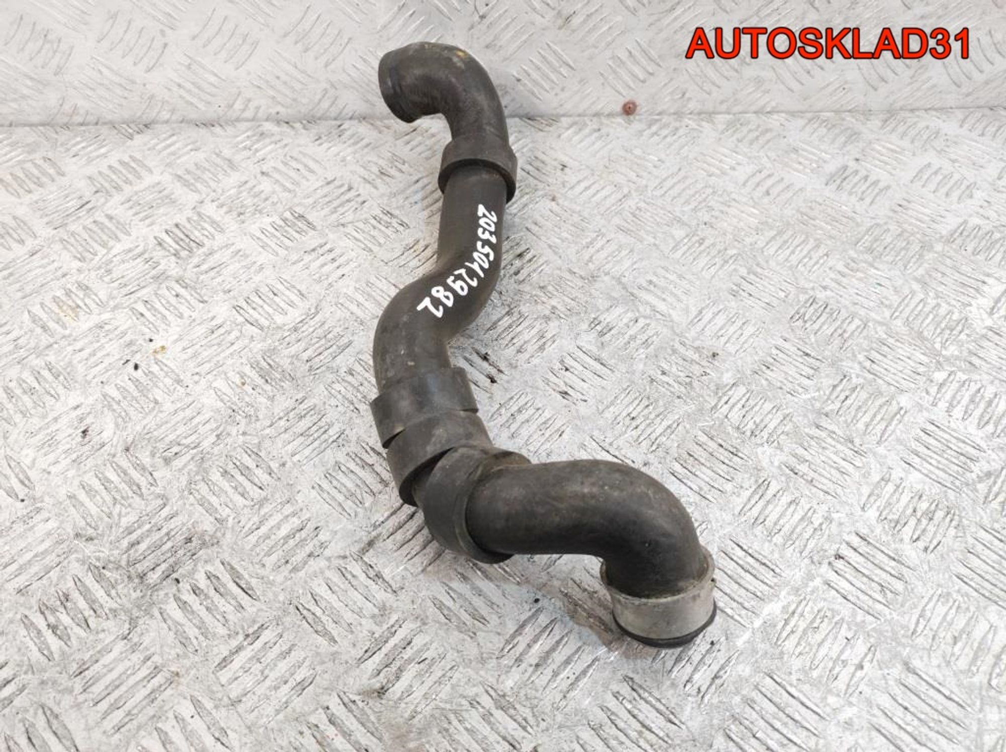 Патрубок радиатора Mercedes W203 2.2 Дизель A2035012982, 1500 рублей, Дубовое