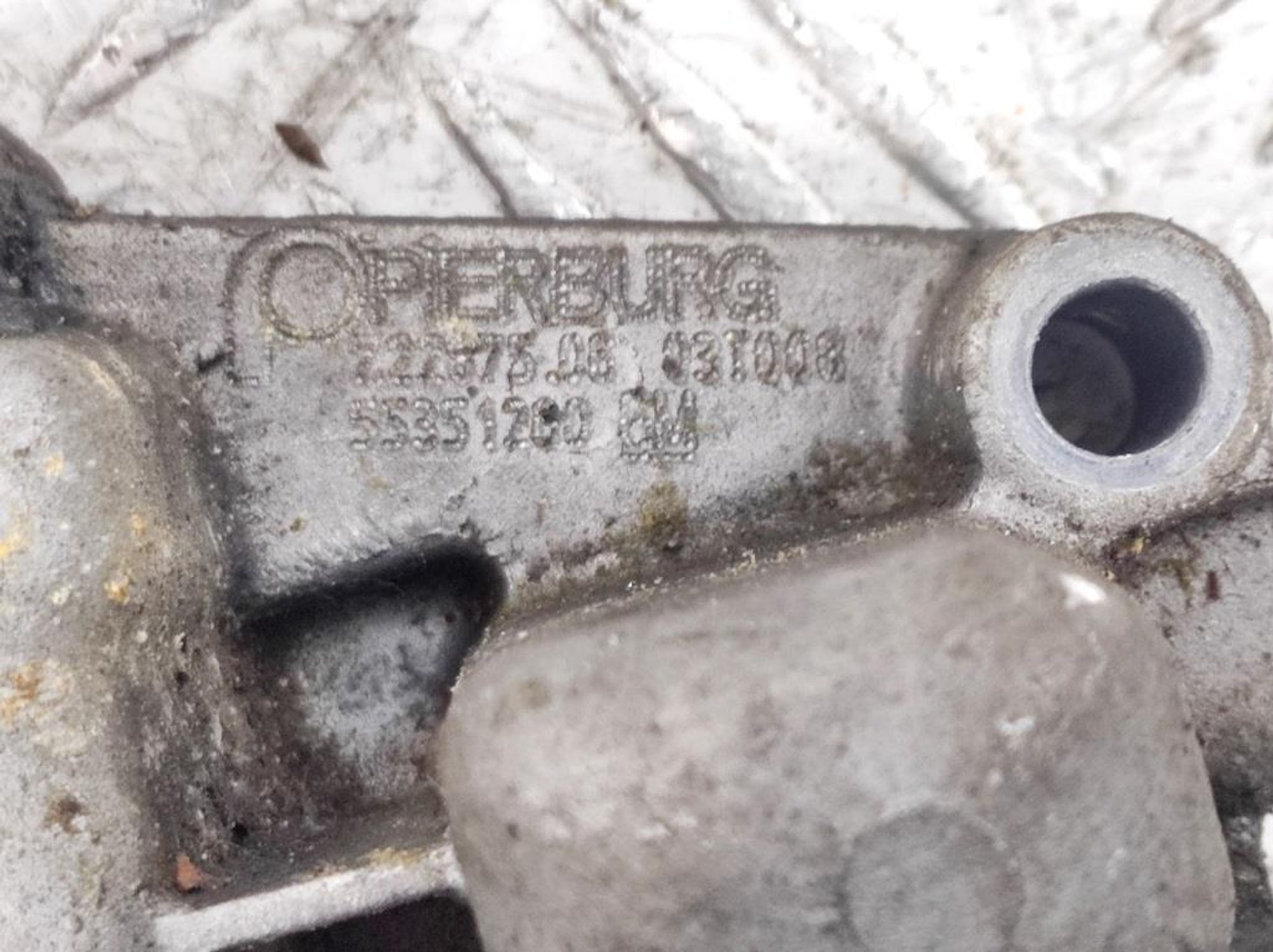 Фланец системы охлаждения Opel Corsa C 1,2 Z12XE Бензин 55351260, 300 рублей, Дубовое