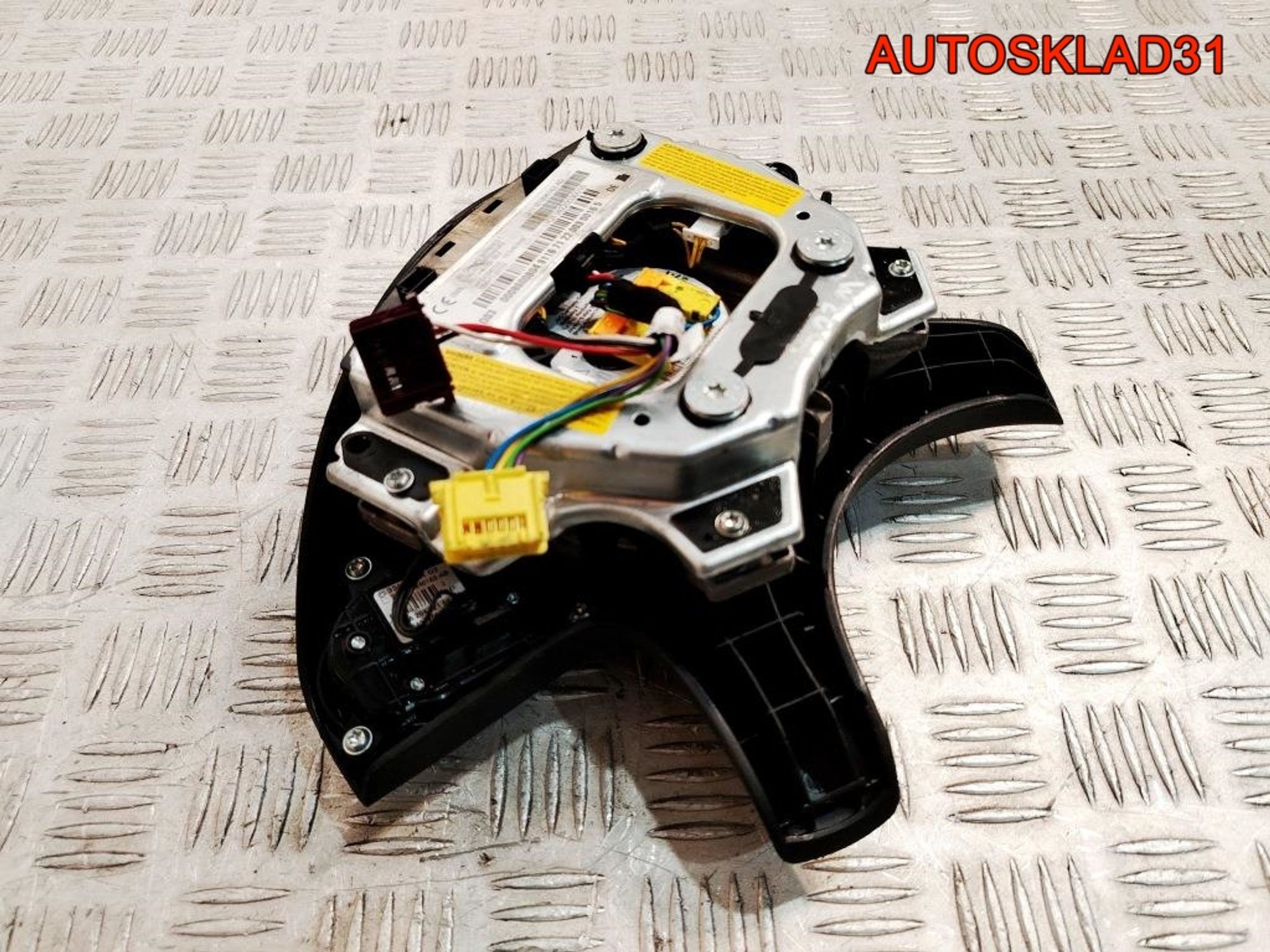 Подушка безопасности в руль Mercedes Benz W204 A0008600804, 9000 рублей, Дубовое