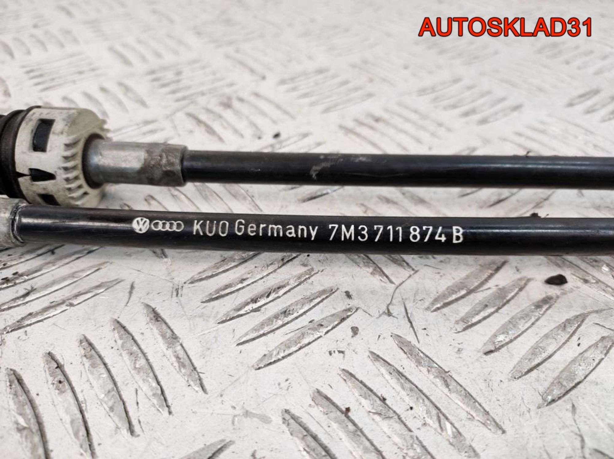 https://ycs.partsauto.market/partsauto-images/thmbs/userImages/edda01b21c13eaa6671738306aa09410/part/5455081f-2a48-4aca-9c80-21273eee8603_1781607302594.jpg