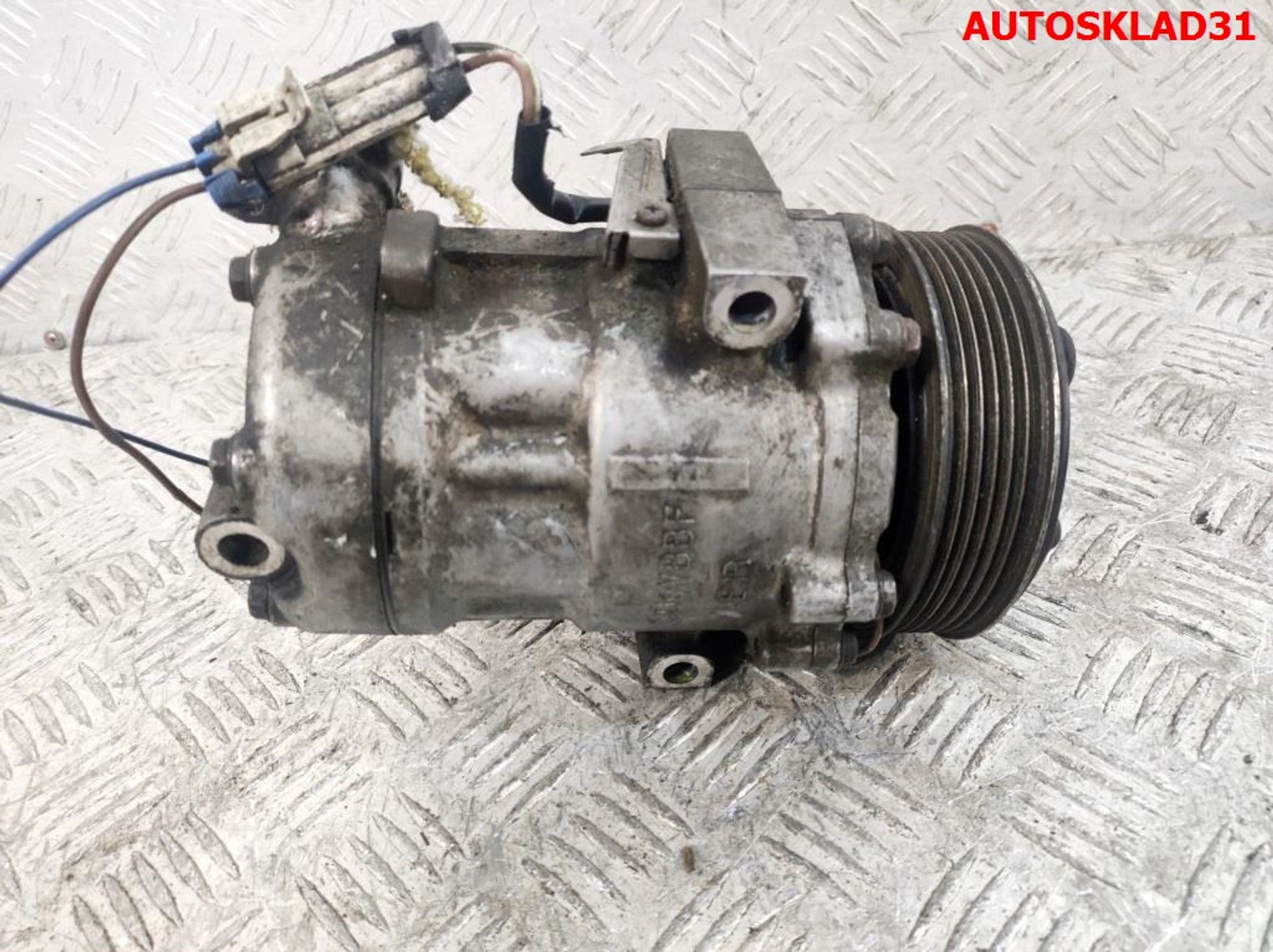 Компрессор кондиционера Opel Corsa C 13197538, 3000 рублей, Дубовое