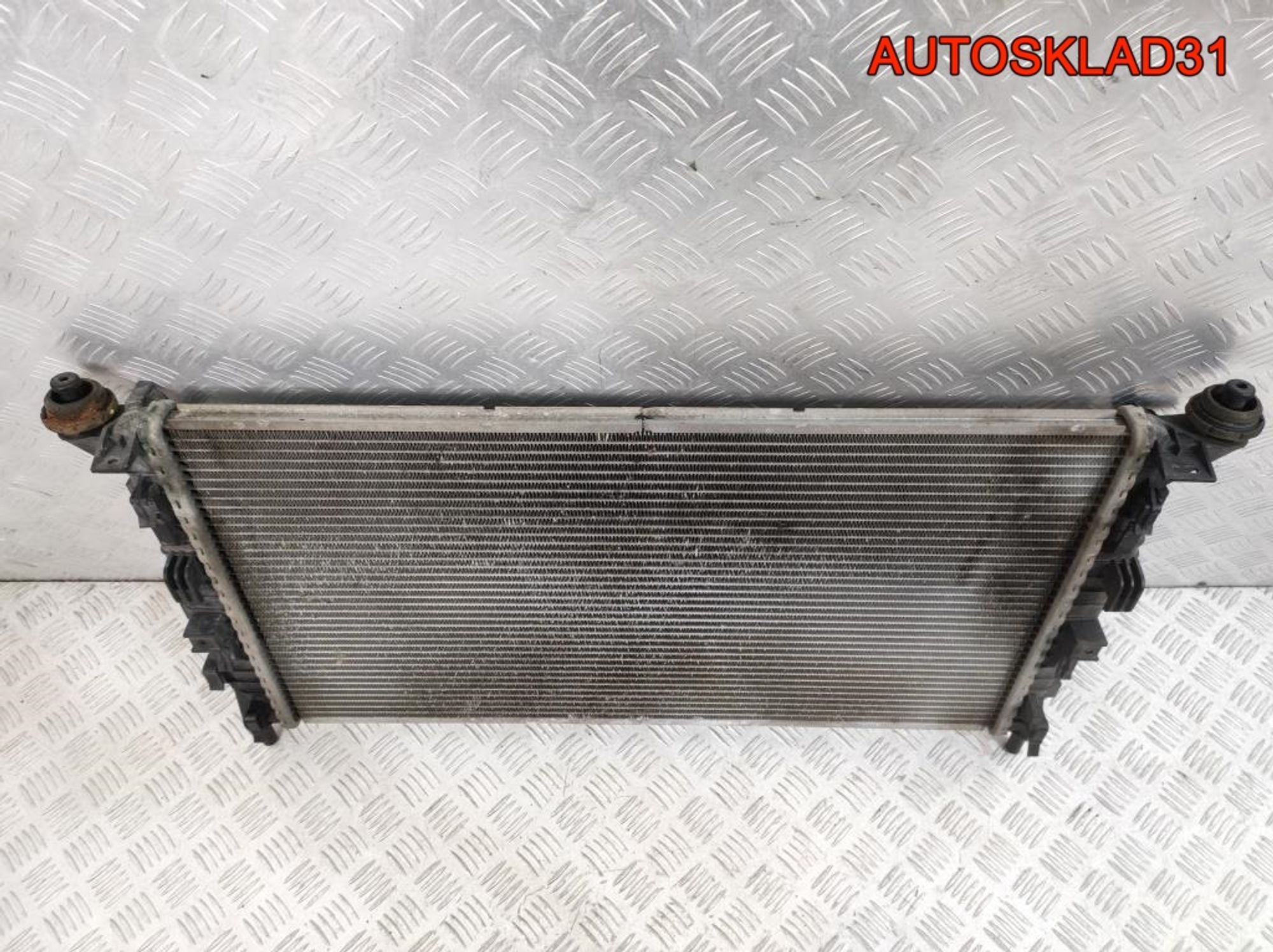 https://ycs.partsauto.market/partsauto-images/thmbs/userImages/edda01b21c13eaa6671738306aa09410/part/549b2b37-537e-4173-af43-816841e4c284_1781612539830.jpg