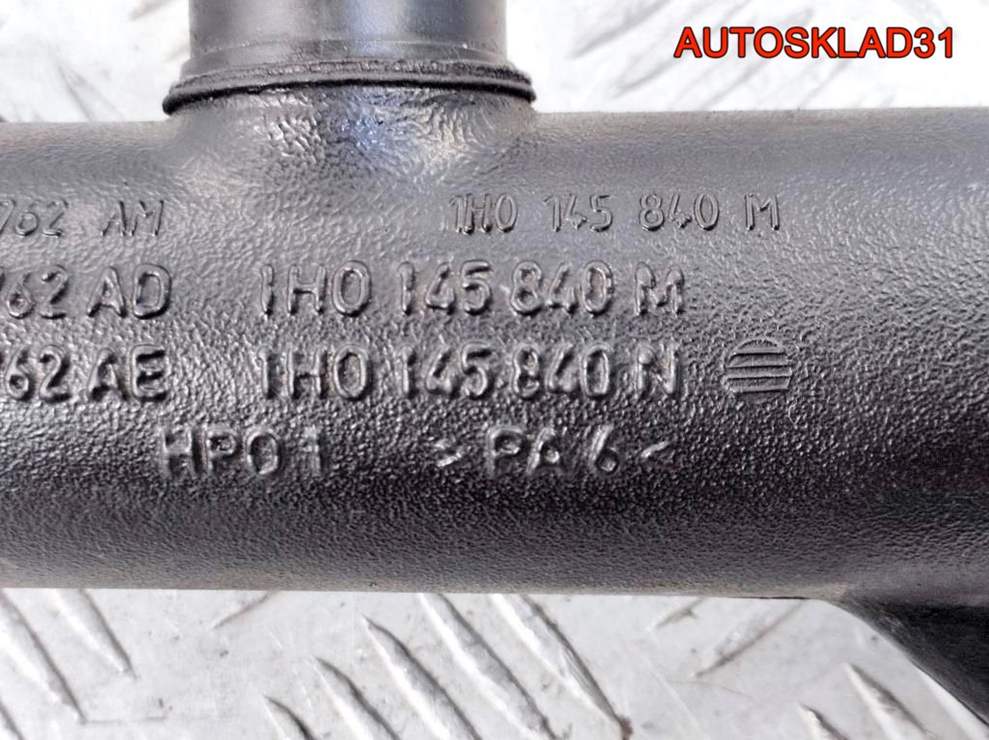 Патрубок интеркулера Volkswagen Golf 3 1H0145840N, 900 рублей, Дубовое